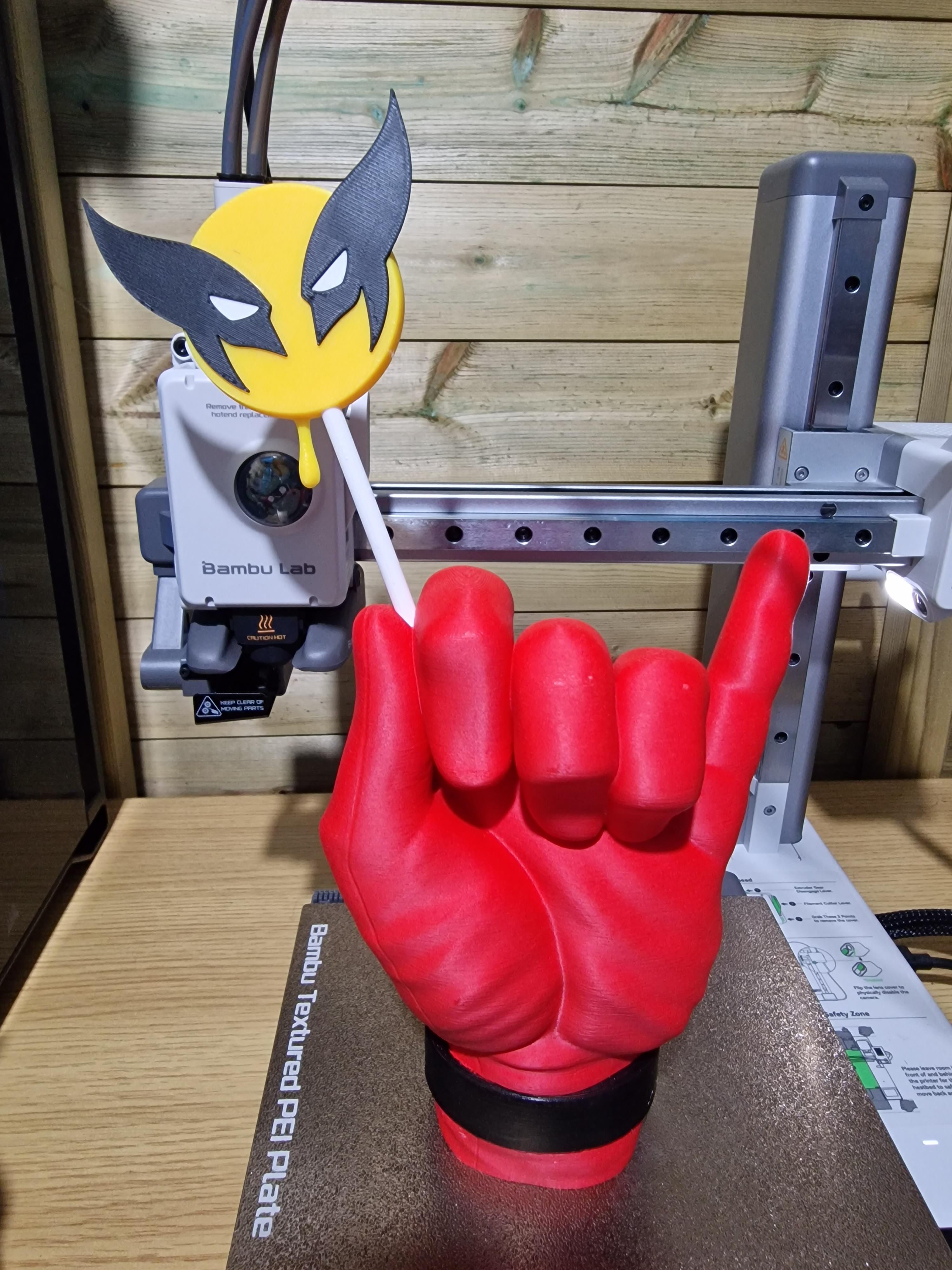 Wolverine Lollipop - Deadpool Heroic Hand 3d model