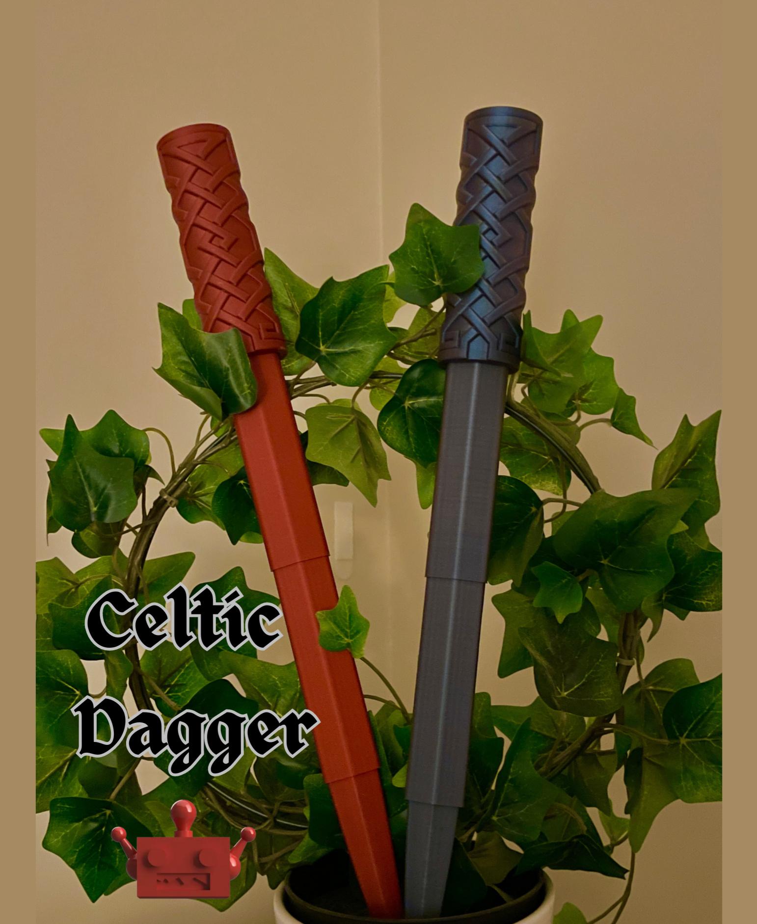 Collapsing Celtic Dagger  - Polymaker Metallic Red and Starlight Twilight - 3d model