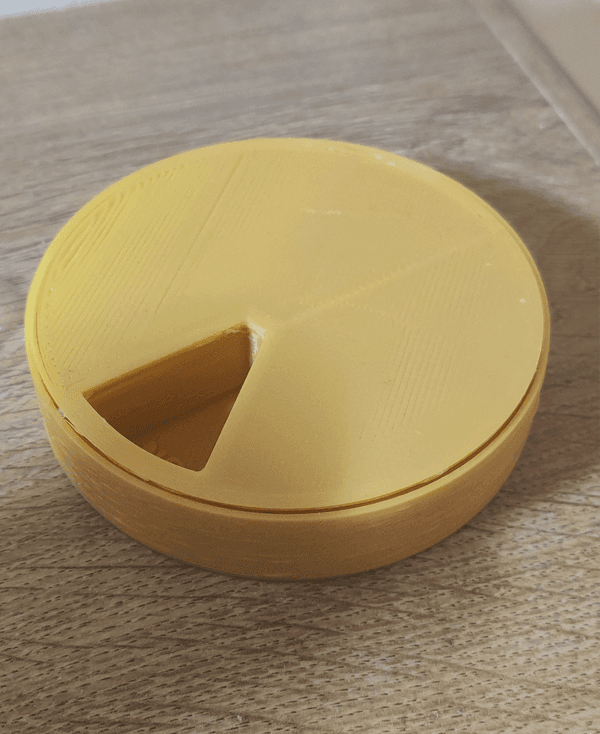 7 Day Sealable Pill Box (easy print, no supports or tools required) 3d model