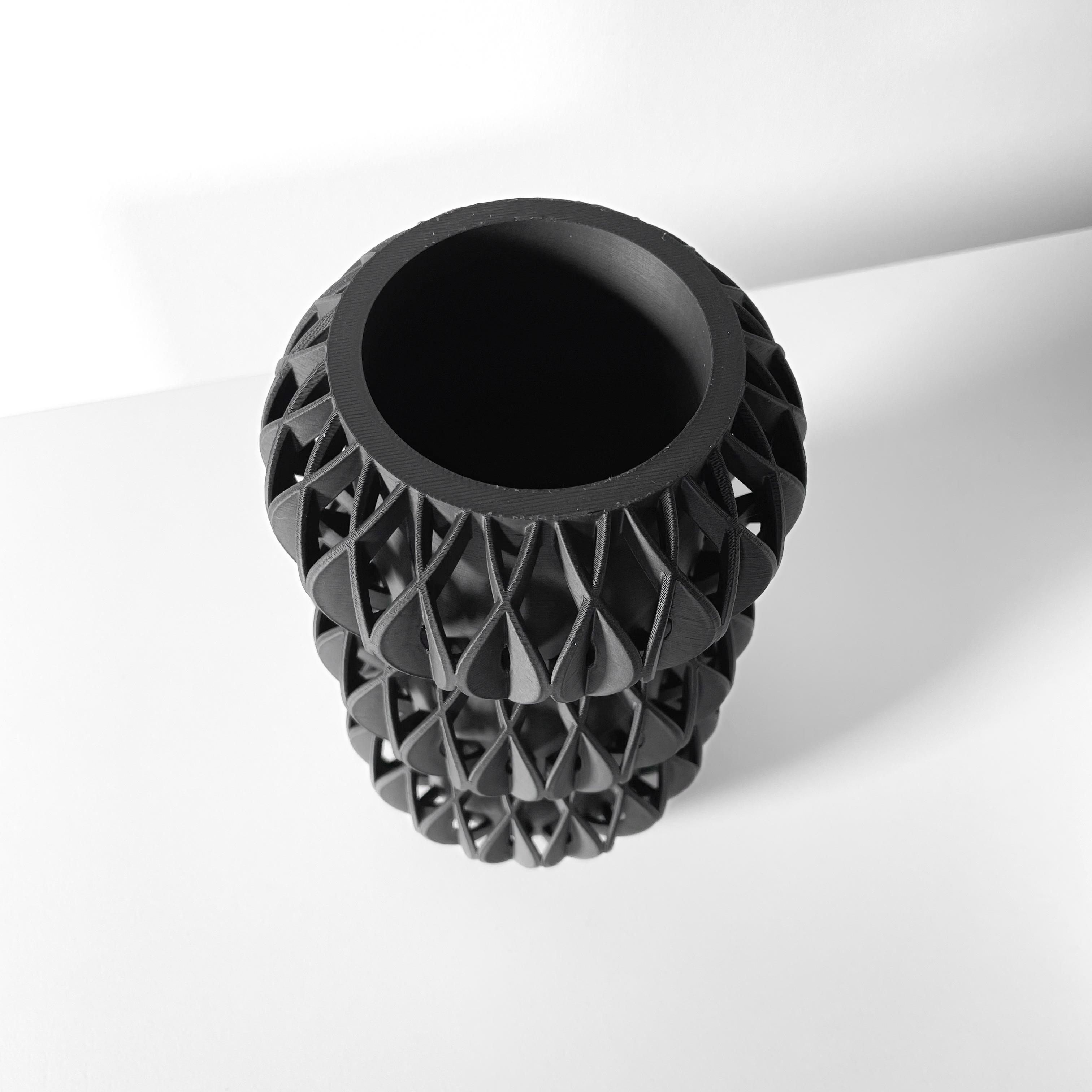 The Revan Vase, Modern and Unique Home Decor for Dried and Preserved Flower Arrangement  | STL File 3d model