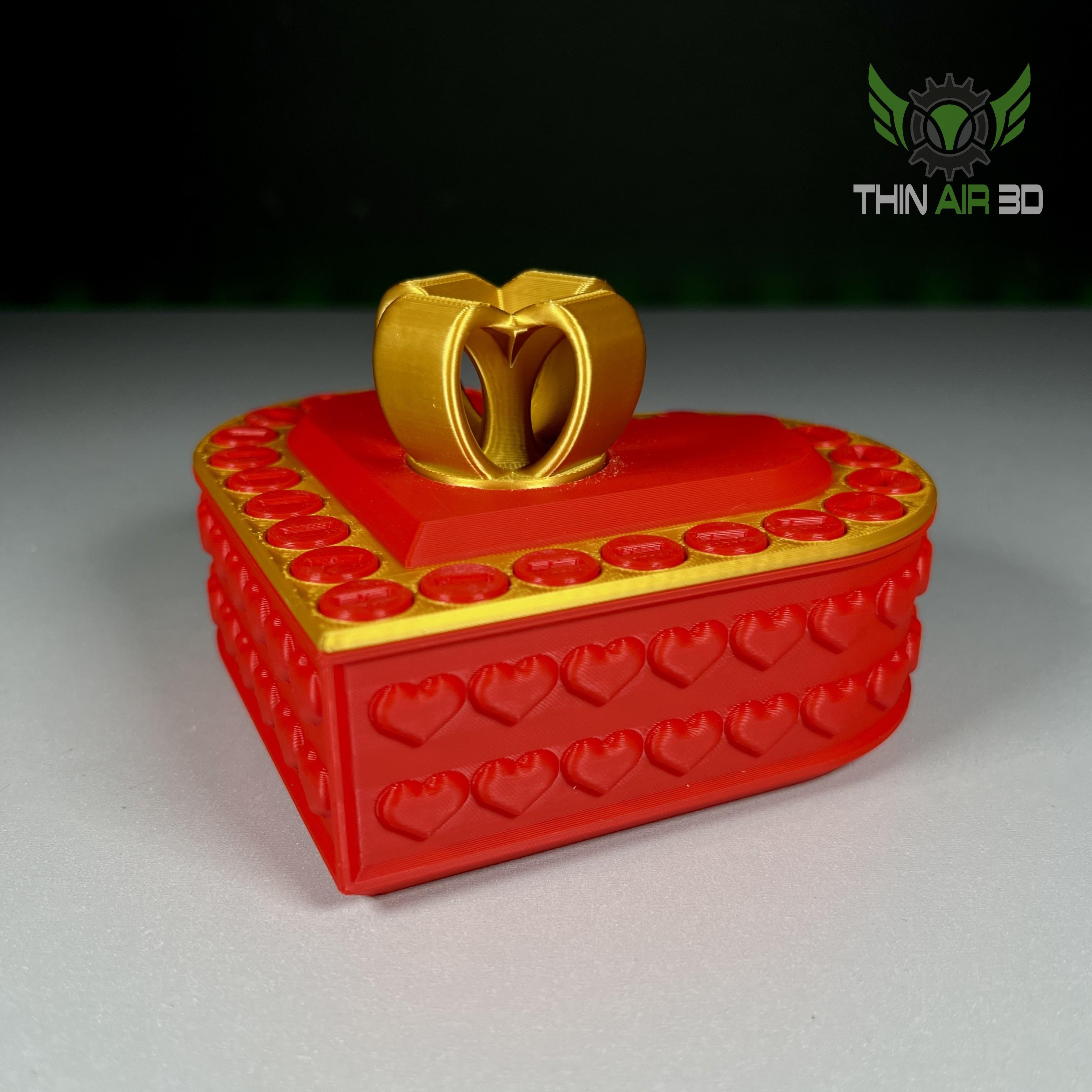 Annoying Valentines Gift Box 3d model