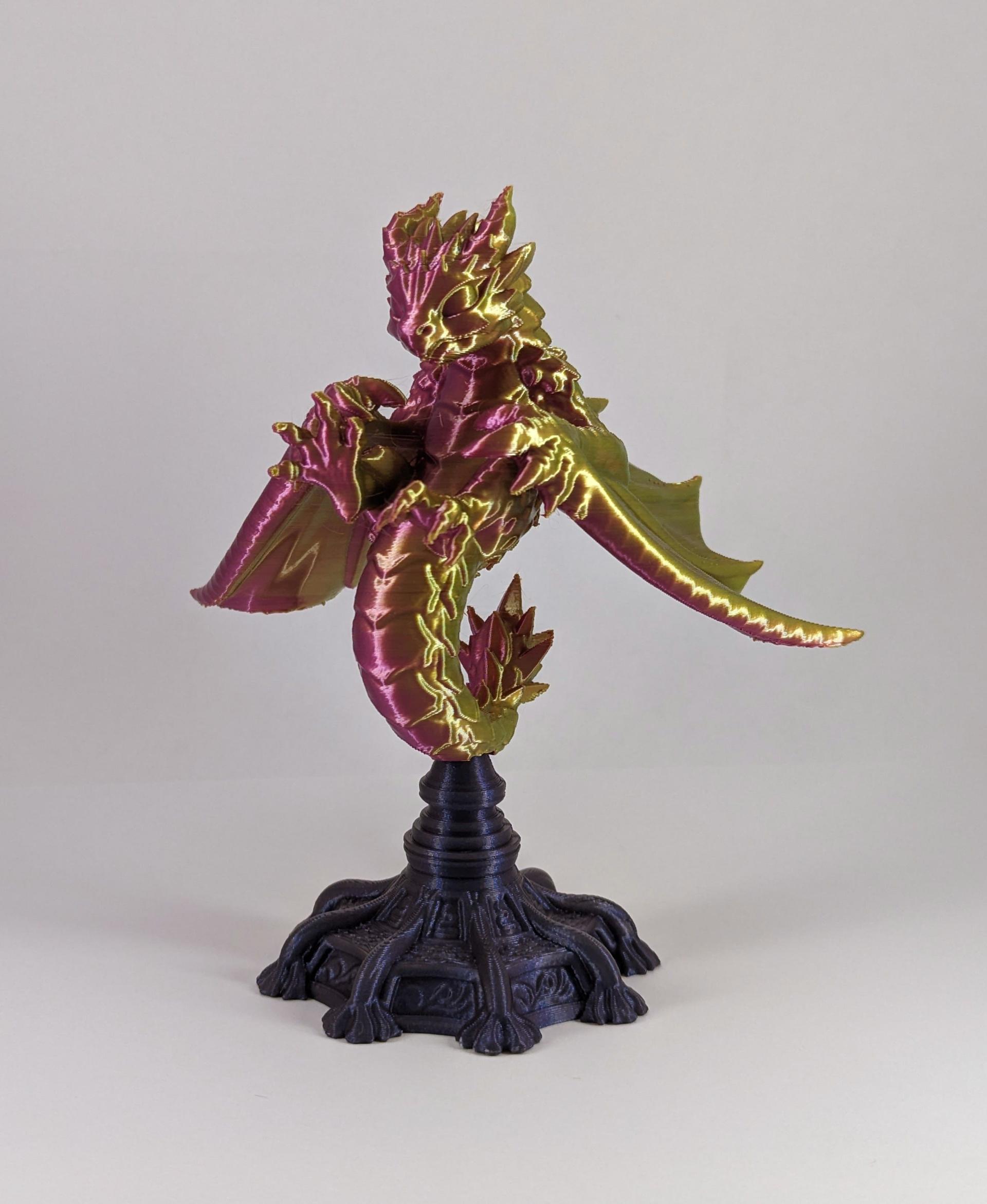 cute dragon 6 - Looks absolutely beautiful in Overture Silk green-magenta scaled to 200% - 3d model