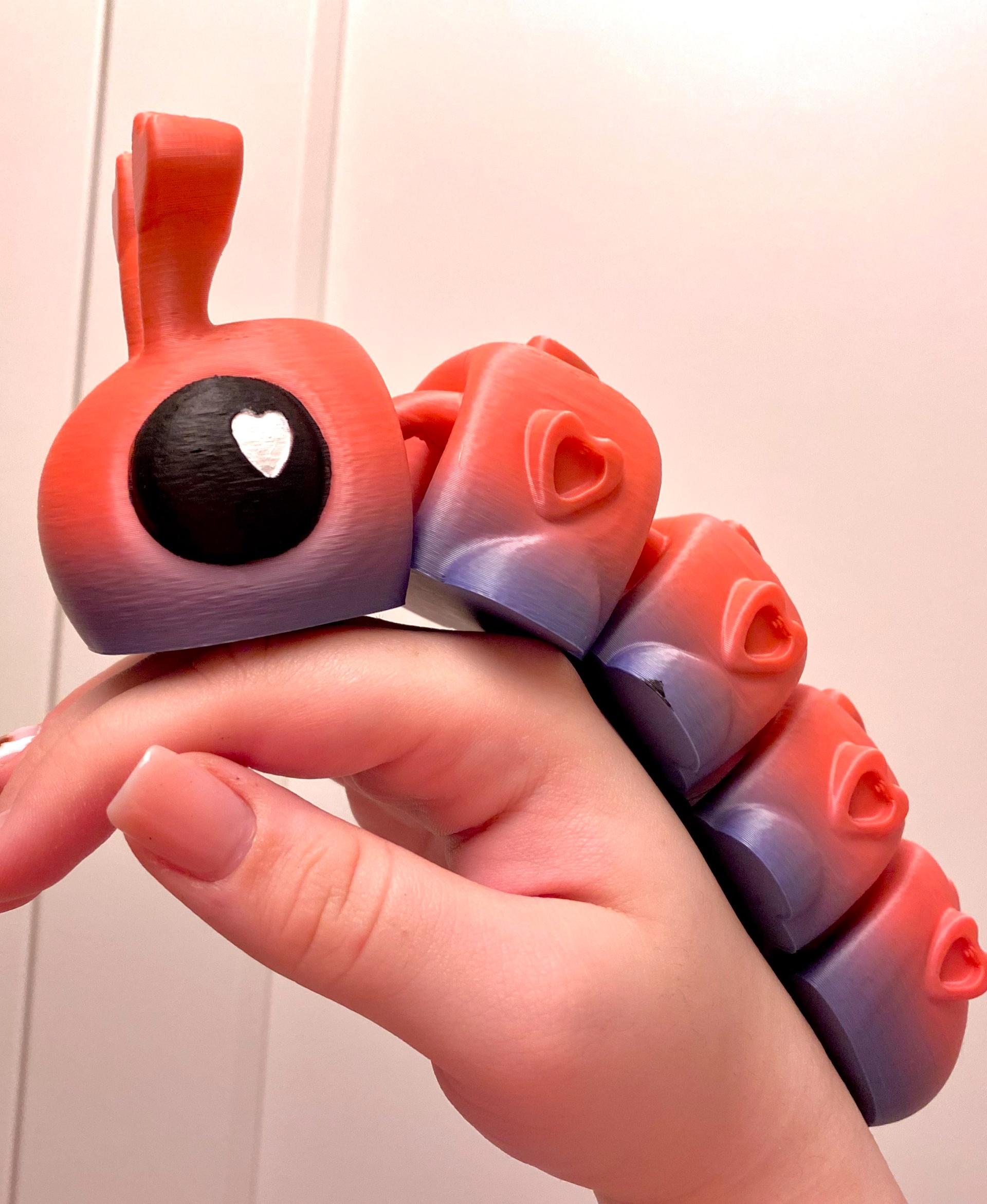 M3D - Love Bug - it is very cute! i painted the eyes too, love the model ^-^ - 3d model
