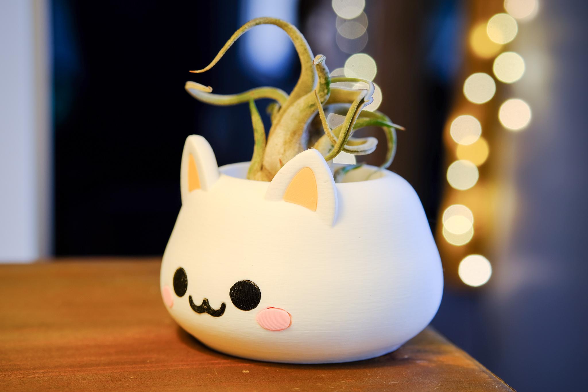 Cute Cat Planter 3d model