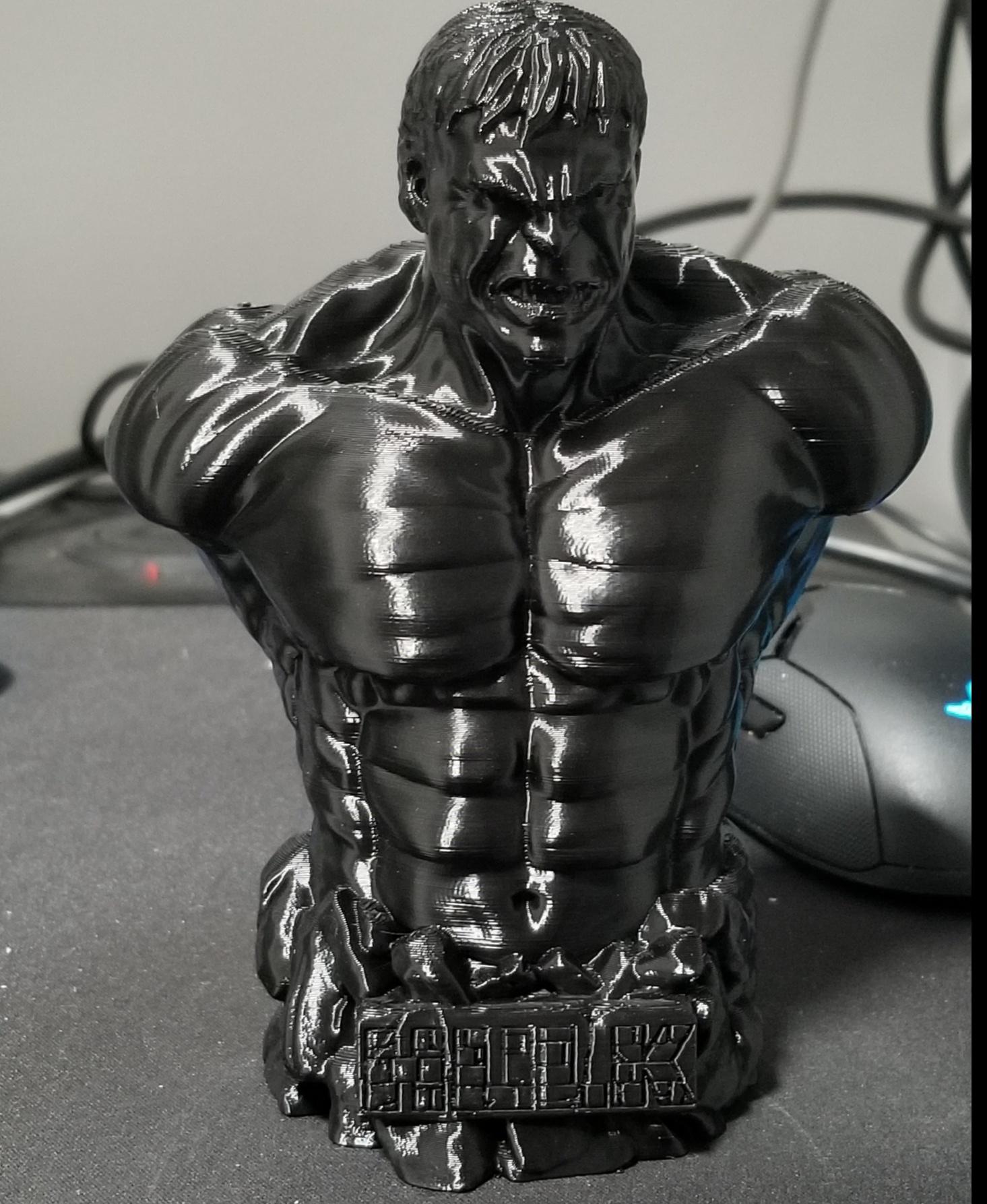 Hulk Bust (Pre-Supported) 3d model