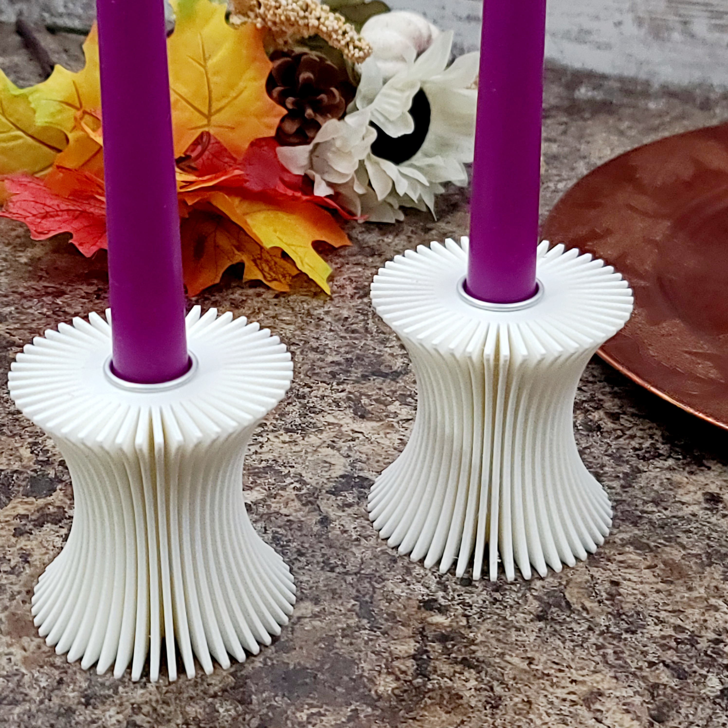 Fantastic Candle Holders - The Curve 3d model