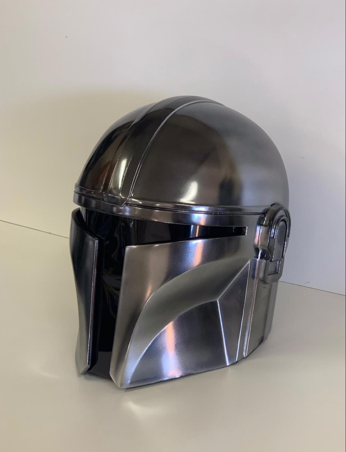 Mandalorian Helmet - Printed and painted - 3d model