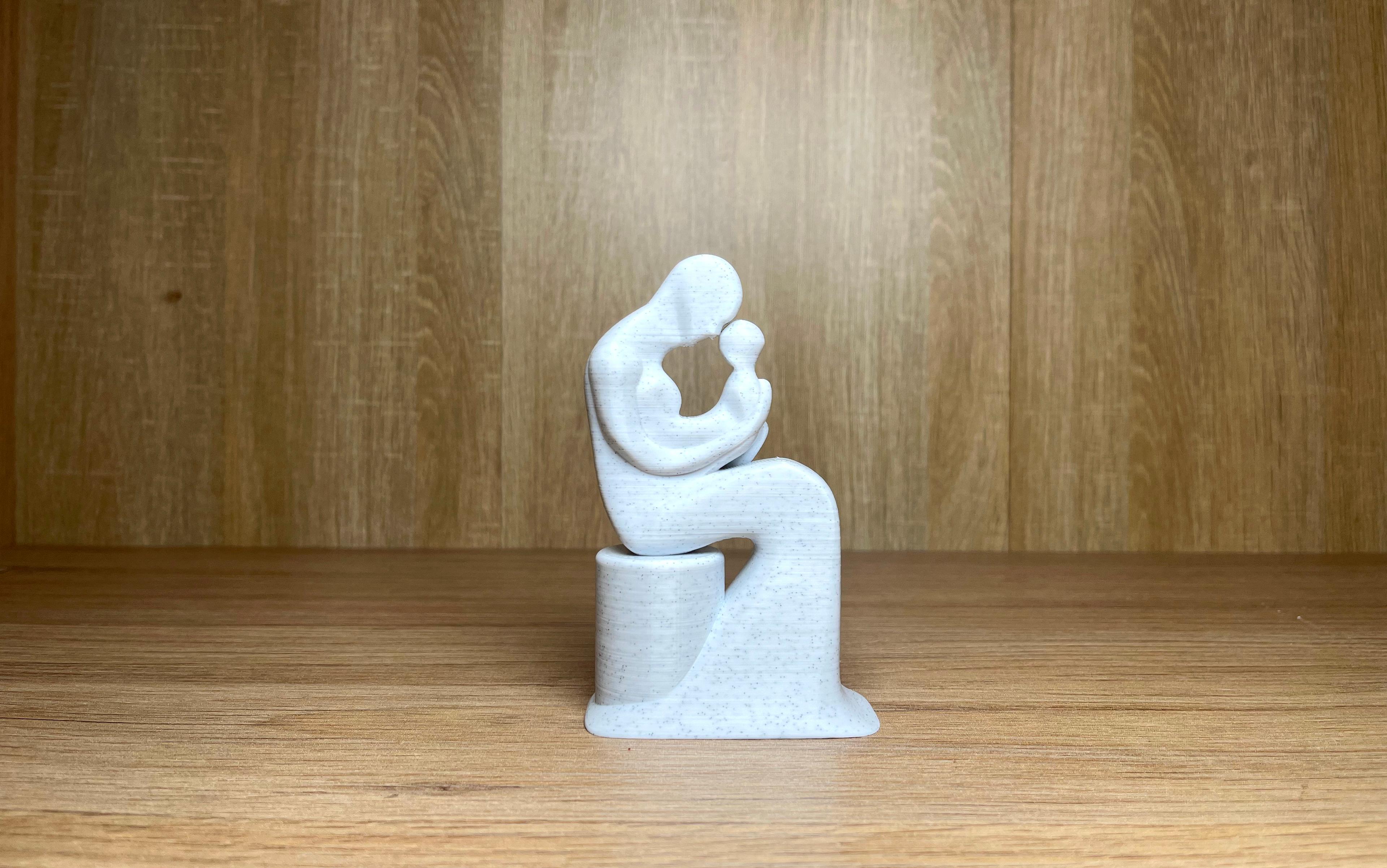 Mother's day sculpture : Unbreakable Bond 3d model