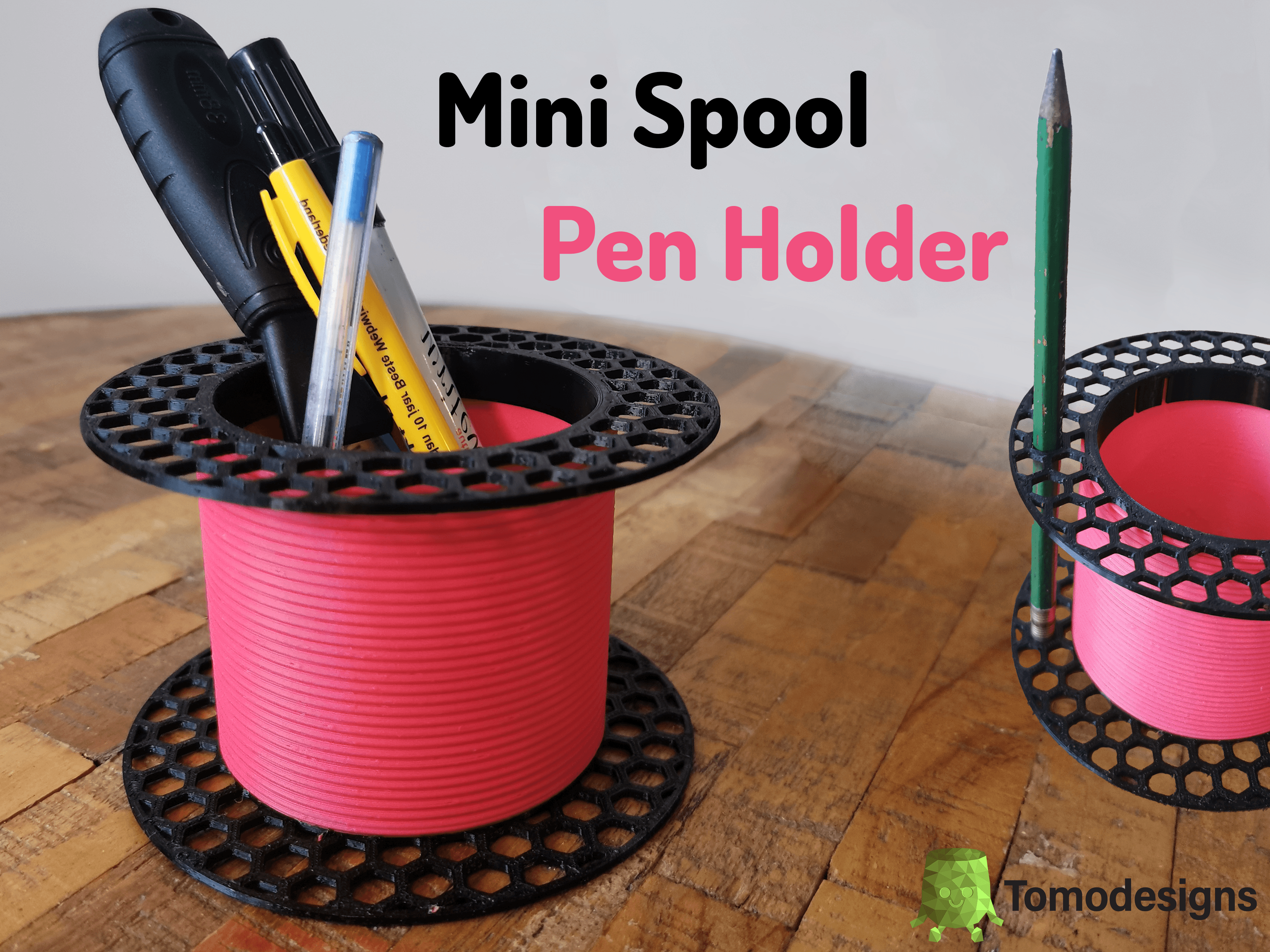 Mini Spool Pen Holder 3d model