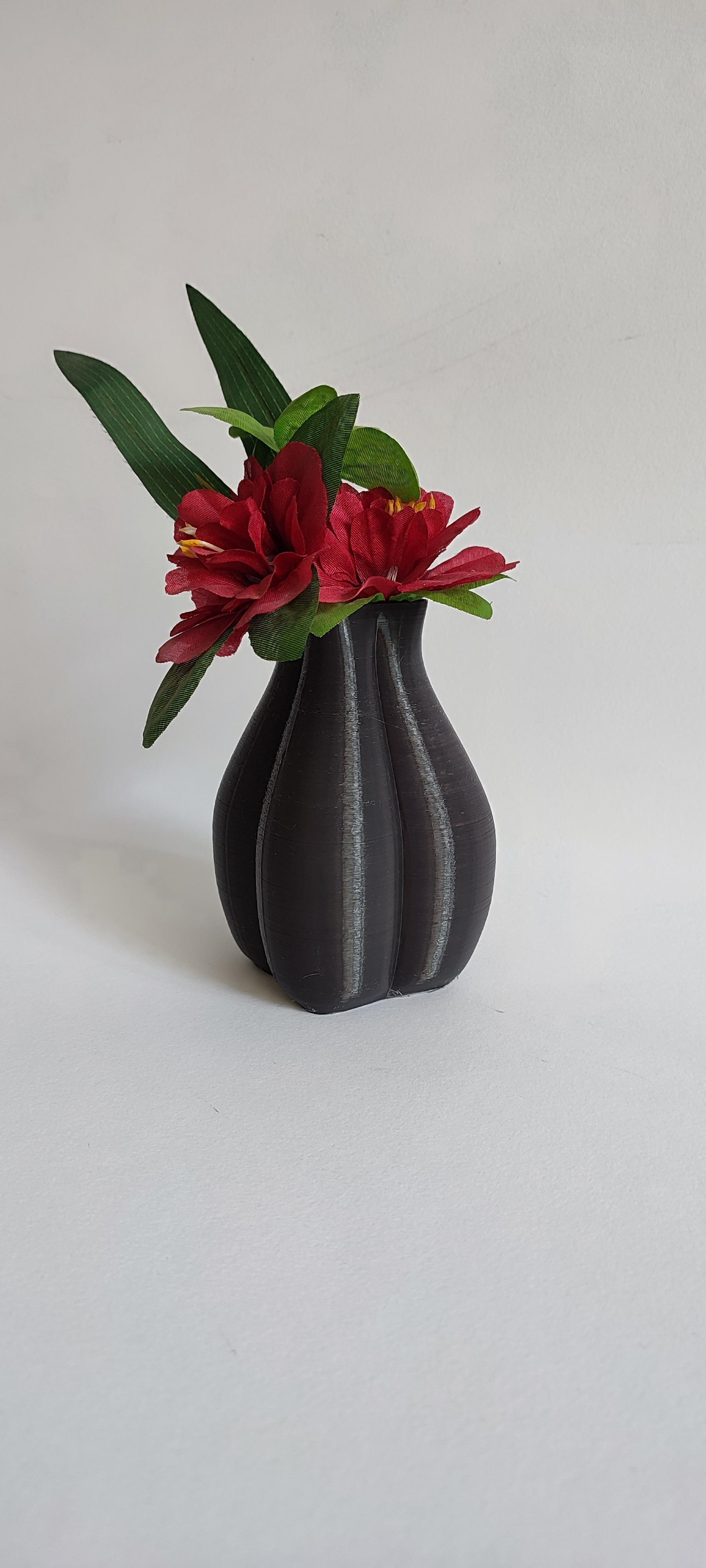 cloverleaf vase.stl 3d model