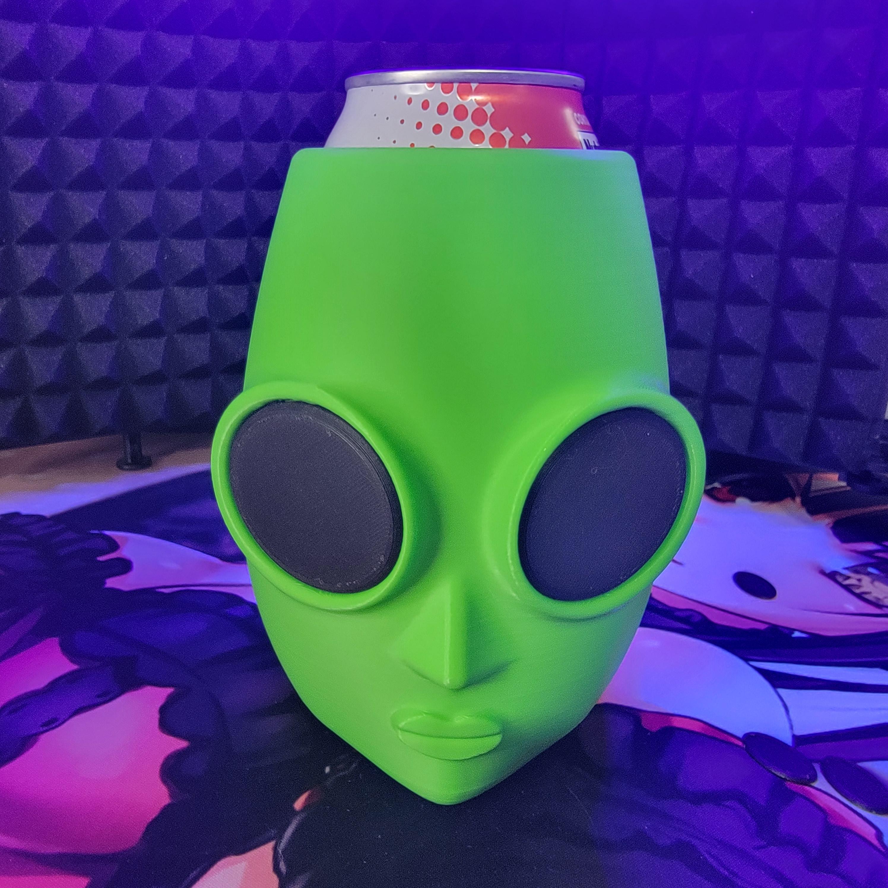 16oz Extraterrestrial Encounter Alien Head Can Cup 3d model