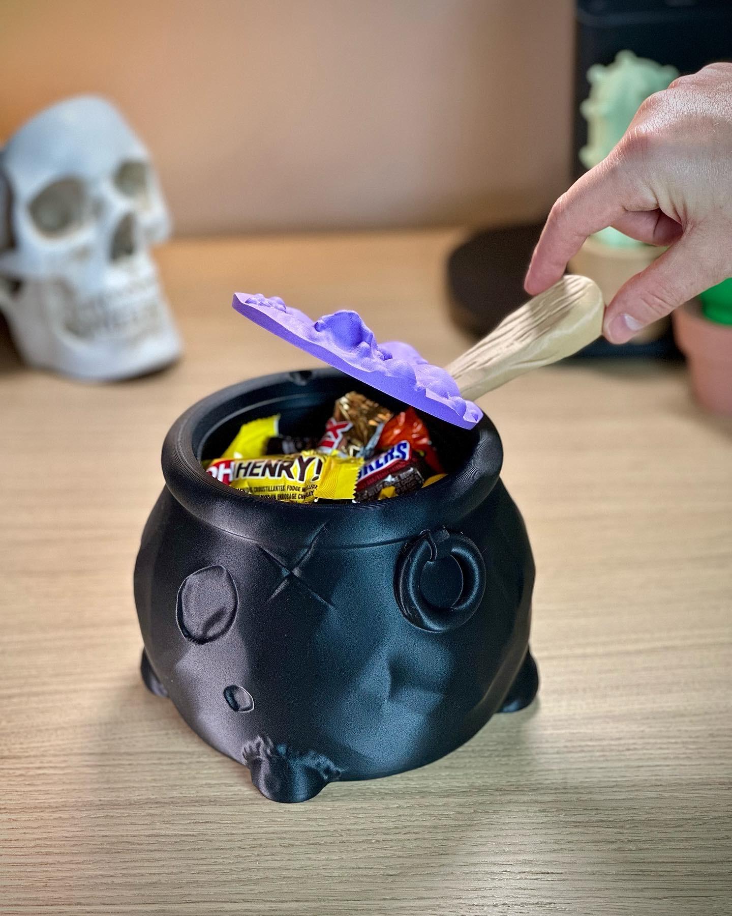 Cauldron Bucket - Halloween 3d model