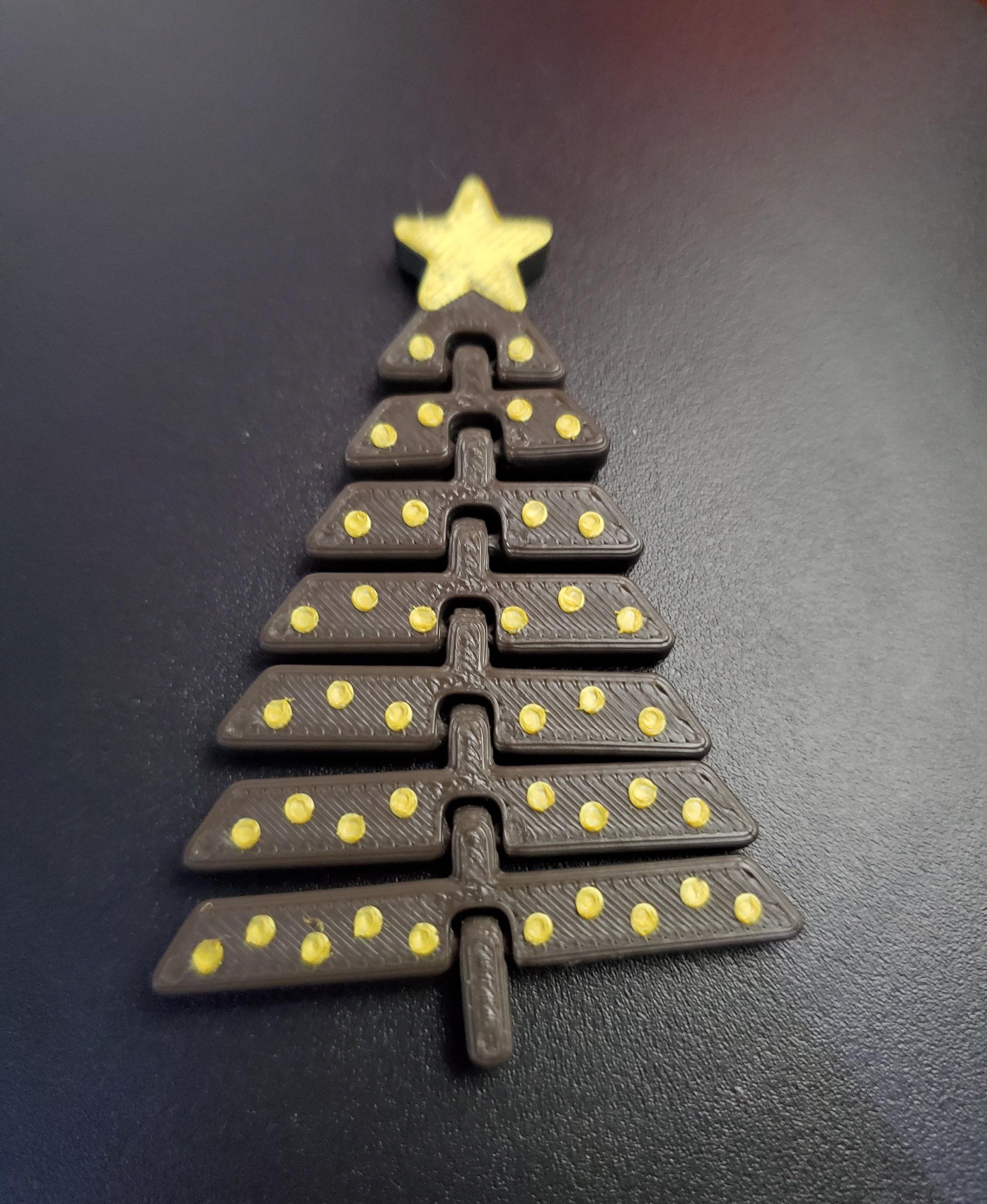 Articulated Christmas Tree with Star and Ornaments - Print in place fidget toys - 3mf - polymaker dark grey green - 3d model