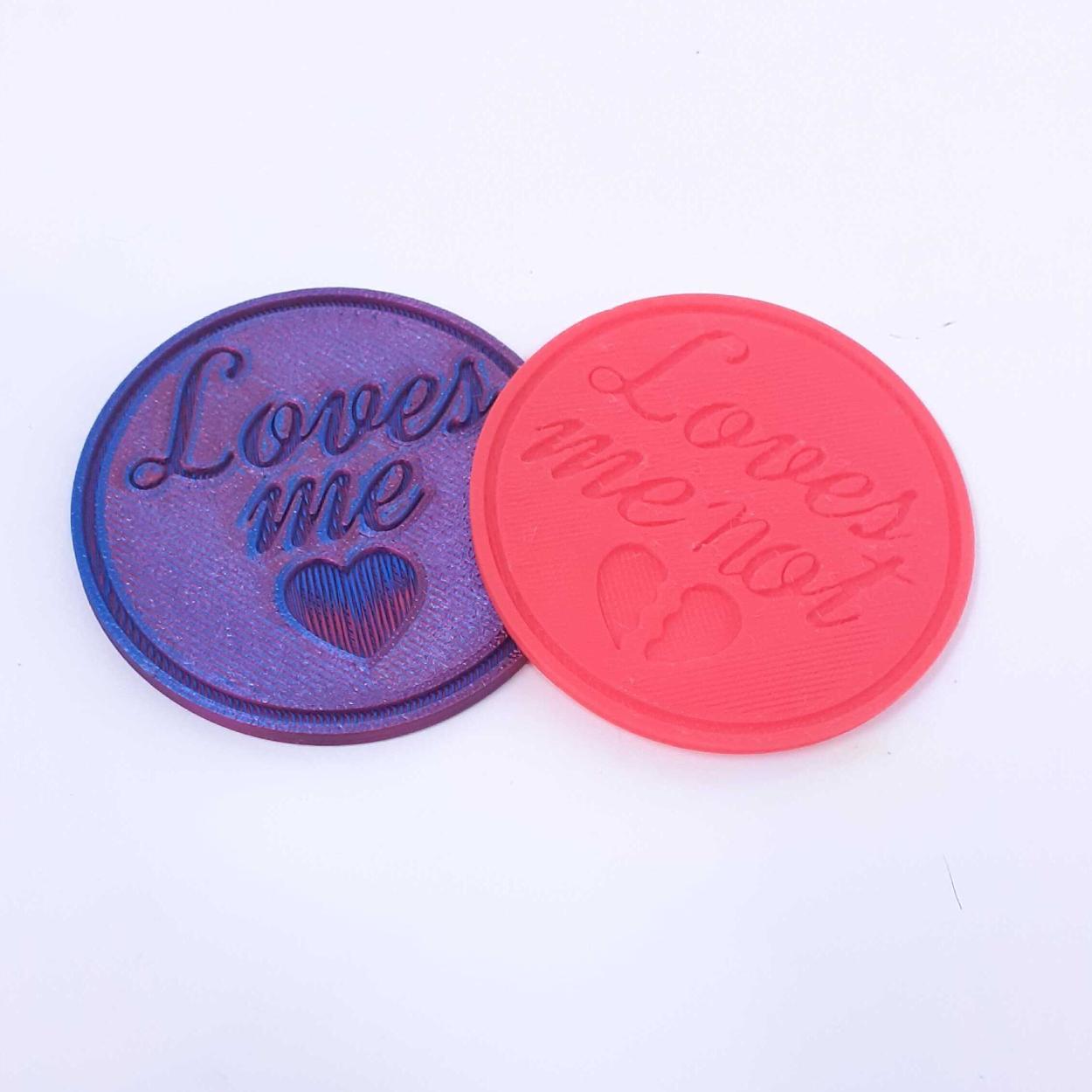 Amour coin - Loves flip! Loves me OR Loves me not! Lucky coin! 3d model