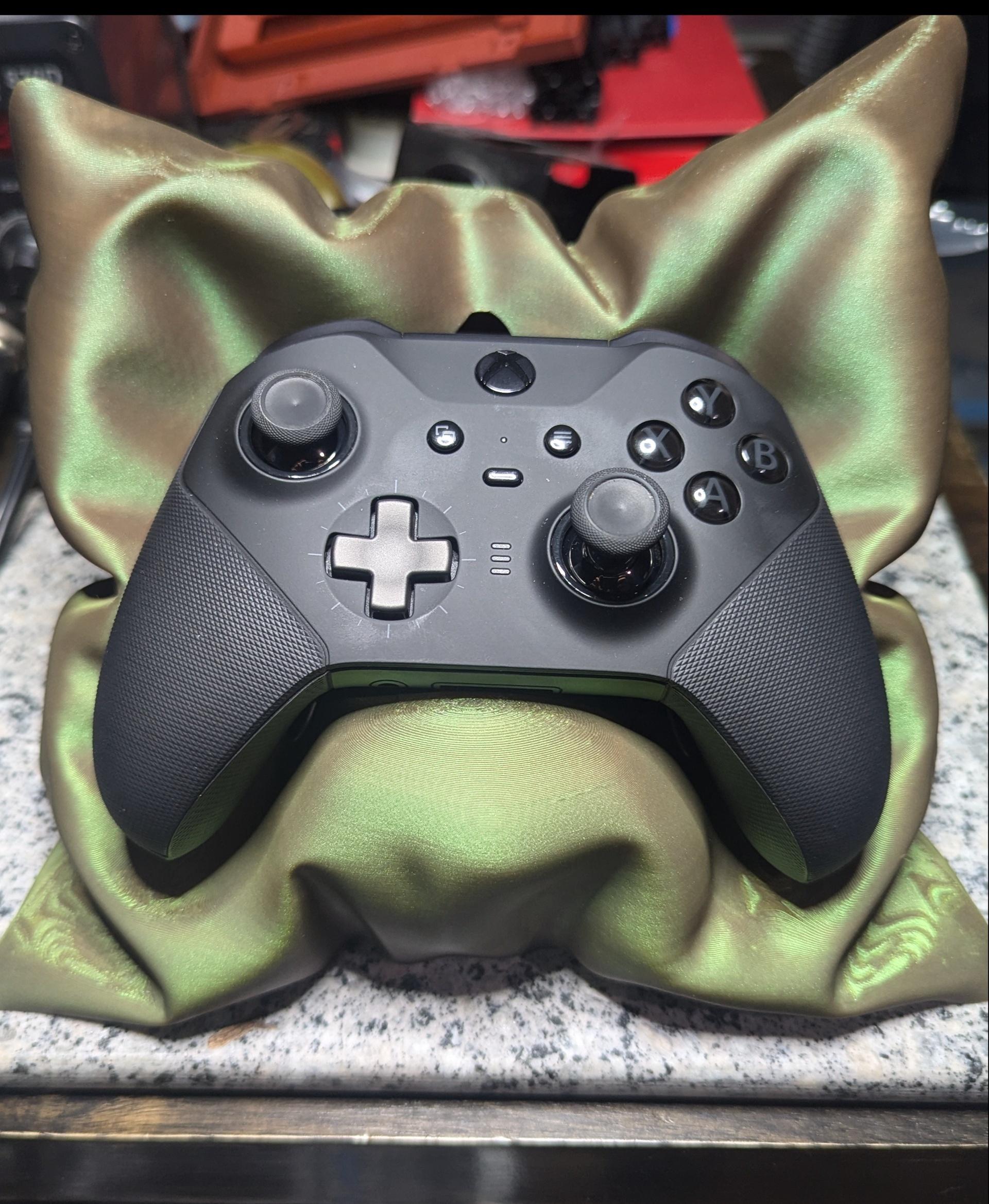 Xbox & Switch Pro Controller Pillow - Polymaker Starlight Meteor PLA - 3d model