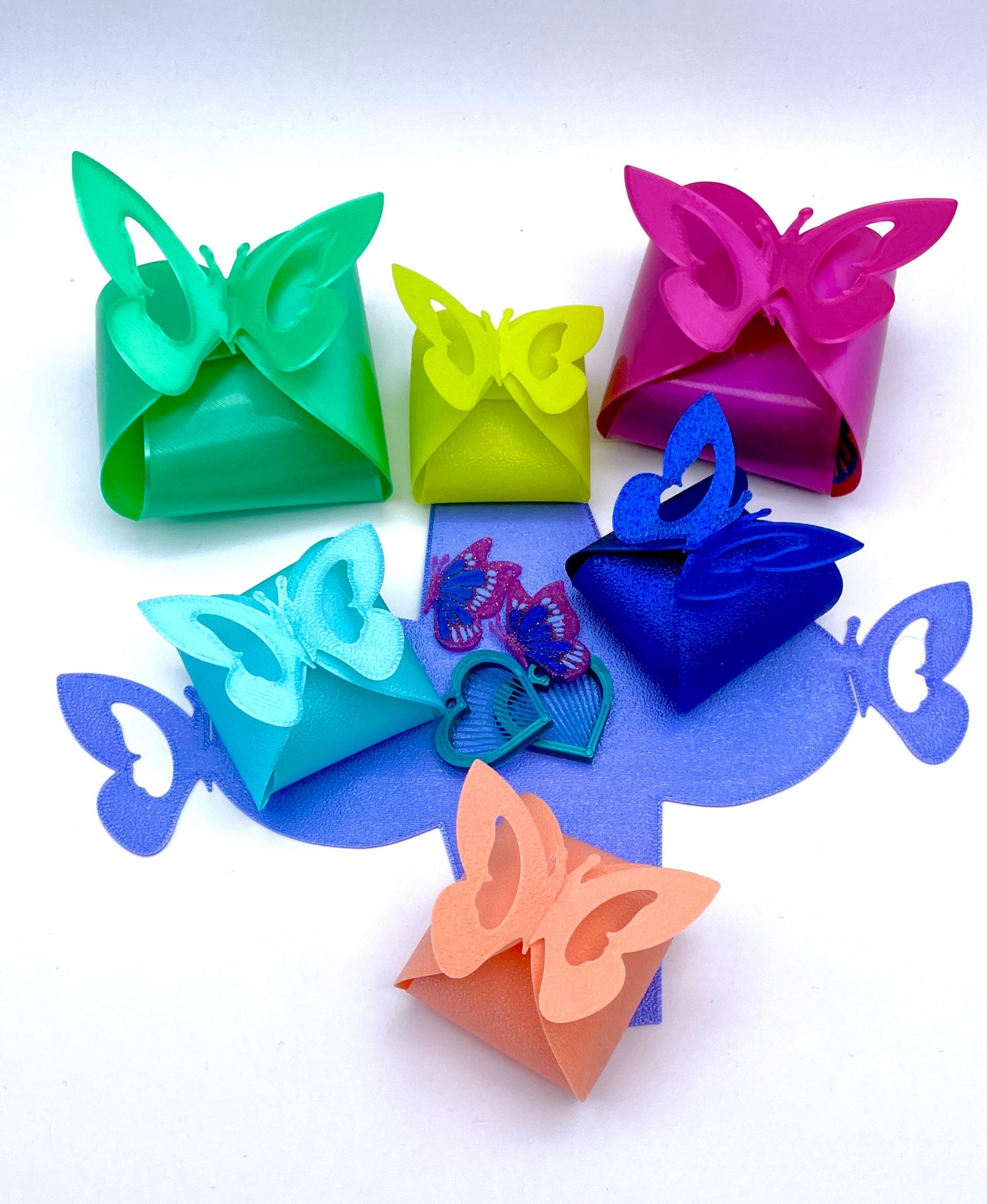 Folding Butterfly Gift Box - So many beautiful options! Polymaker Silk Green, Lime Green PLA, Silk Magenta, Silk Light Blue, Silk Dark Blue, Silk PEZriwinkle, and Spring Gradient  - 3d model