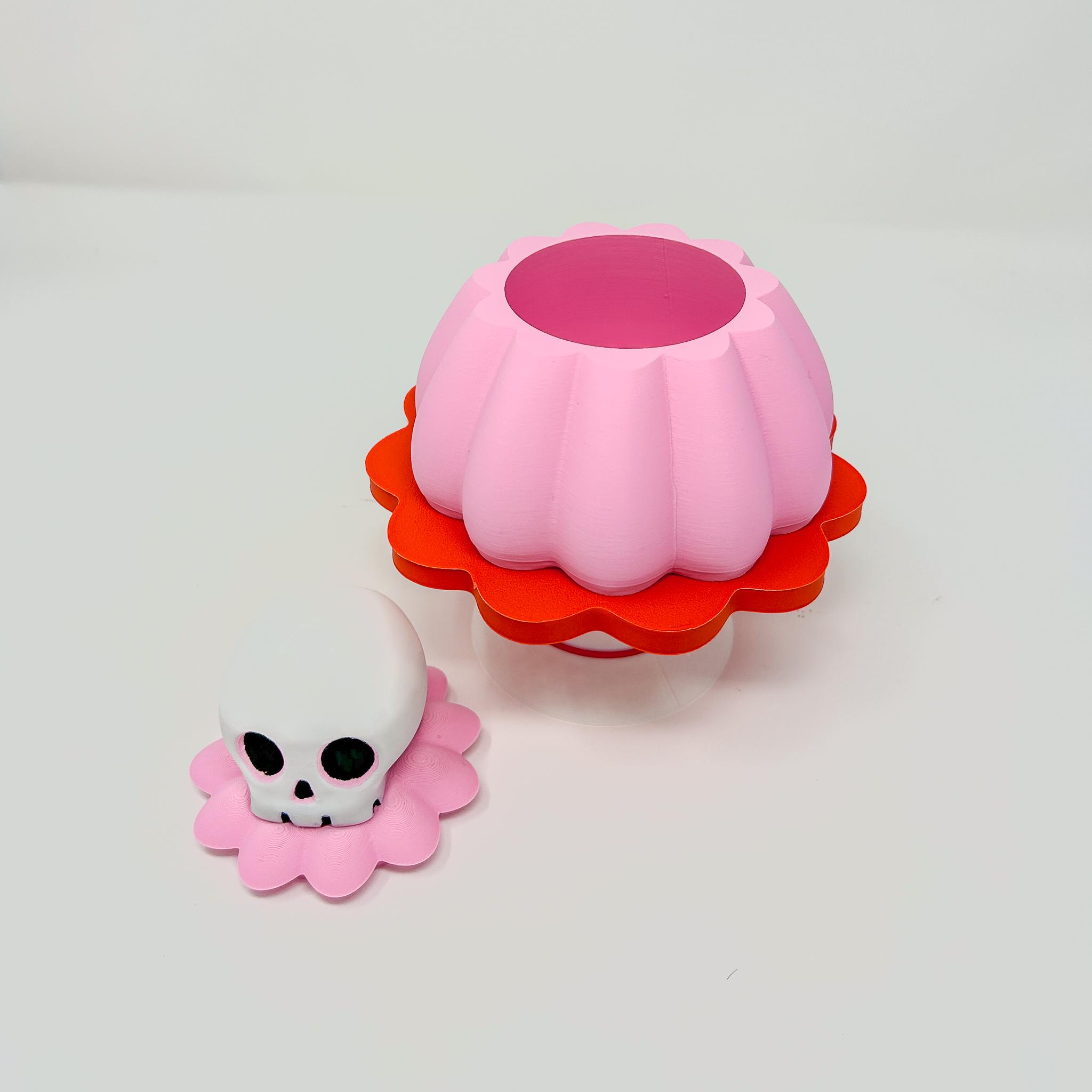 Kitsch Halloween Skull Gelatin Container: Candy, Jewelry Storage, or Spooky Halloween Decor 3d model