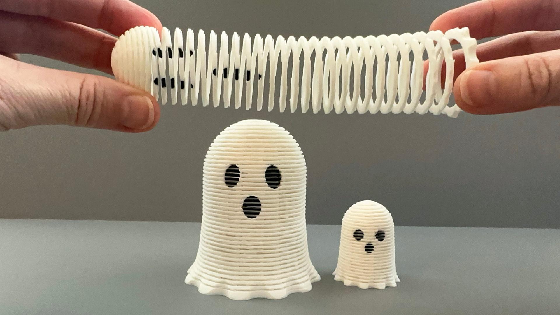 Stretchy, Slinky Ghosts (3 sizes) 3d model