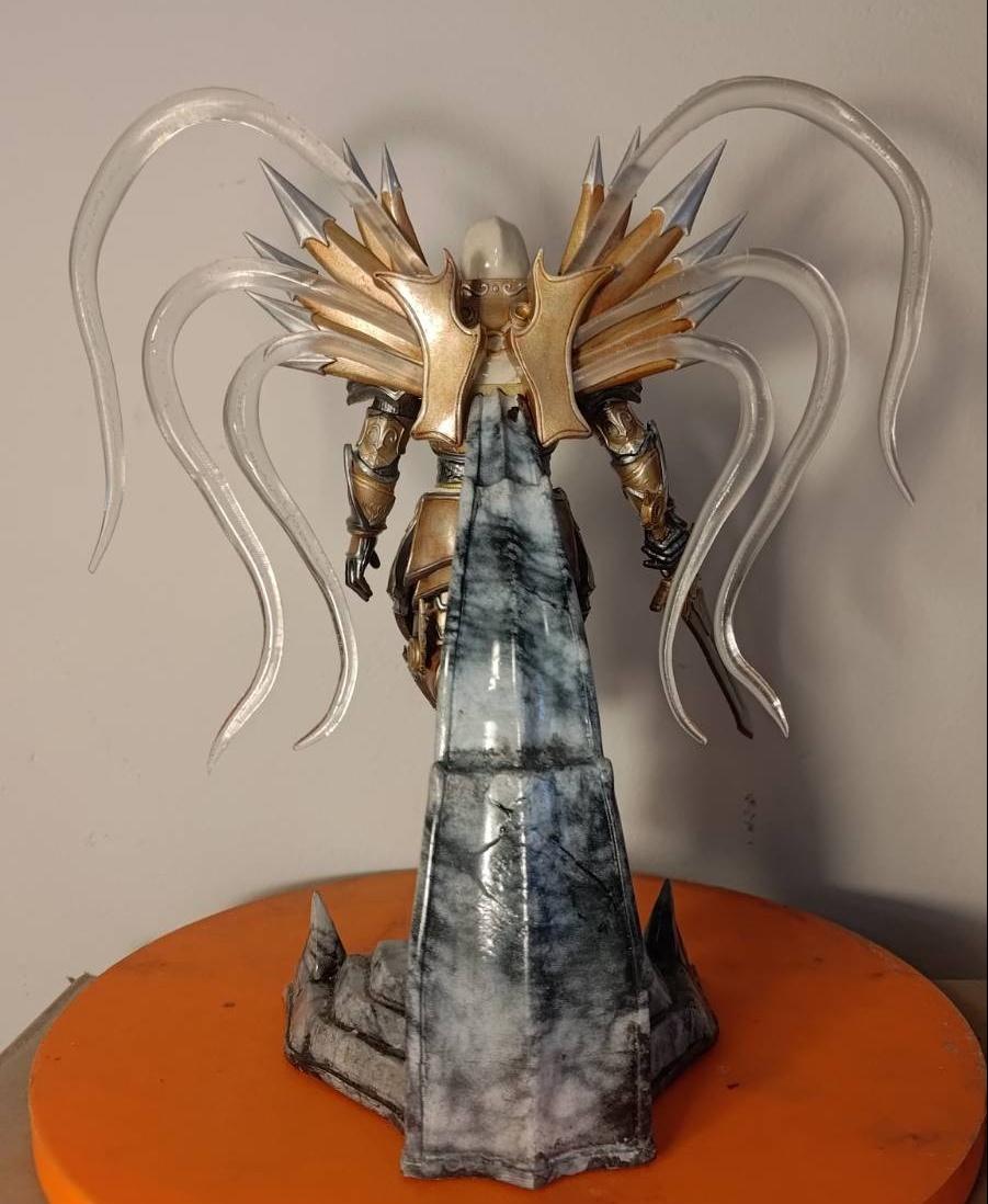 Tyrael Figure - Diablo (Pre-Supported) 3d model