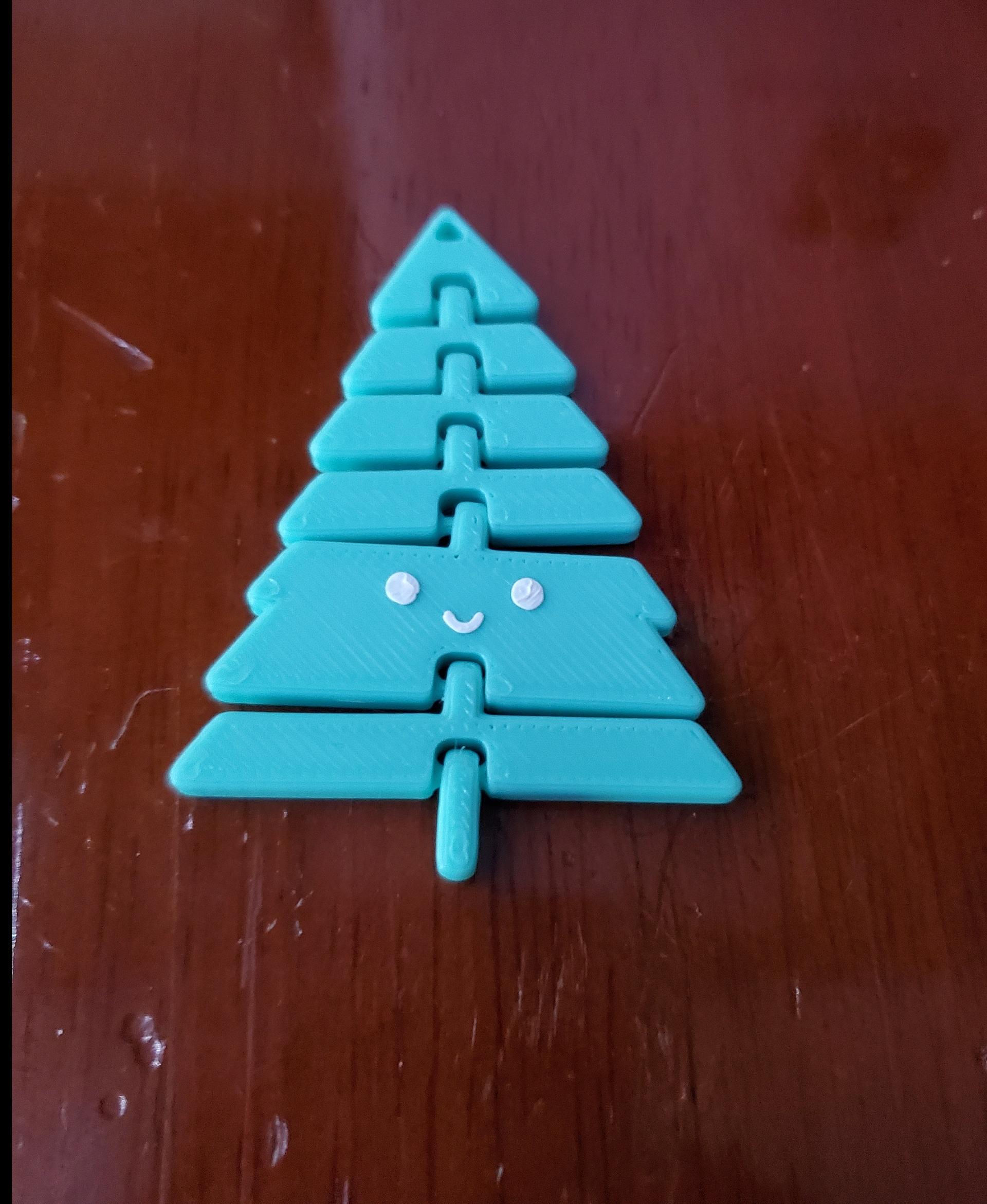 Articulated Kawaii Christmas Tree Keychain - Print in place fidget toy - 3mf - hobbyking light green - 3d model