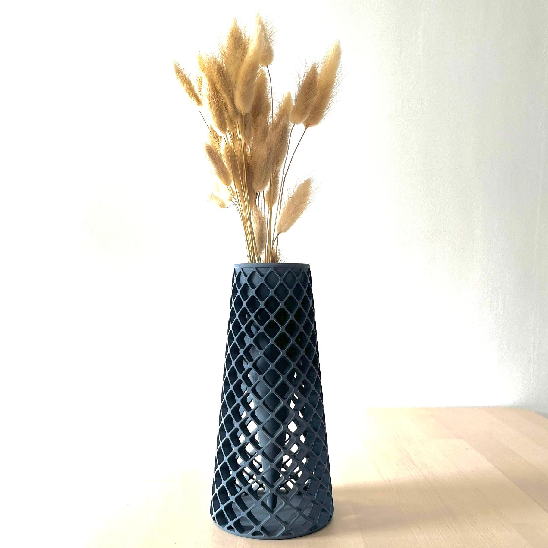Funnel vase square 45° 3d model