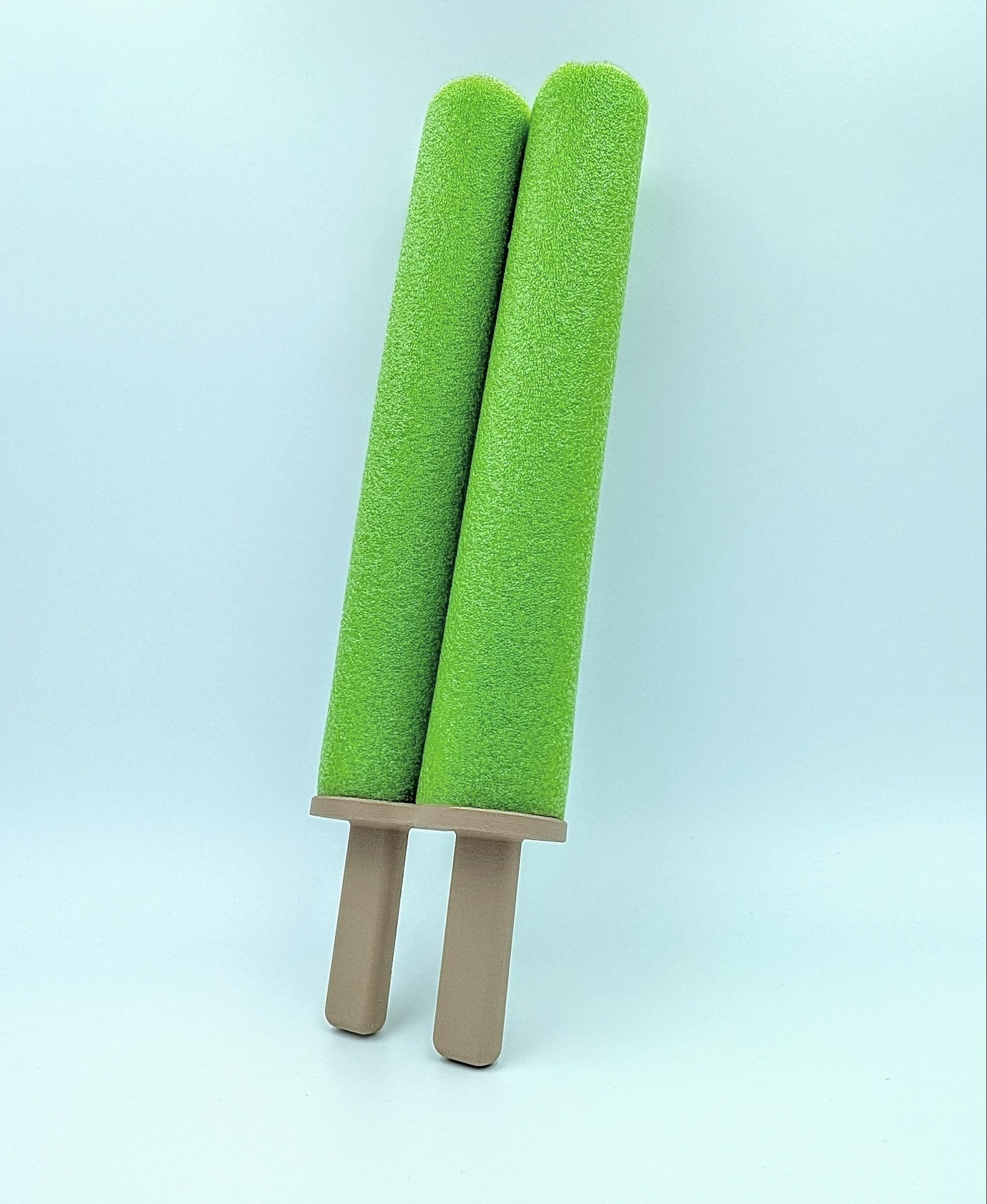 Double Popsicle Pool Noodle Sword  3d model