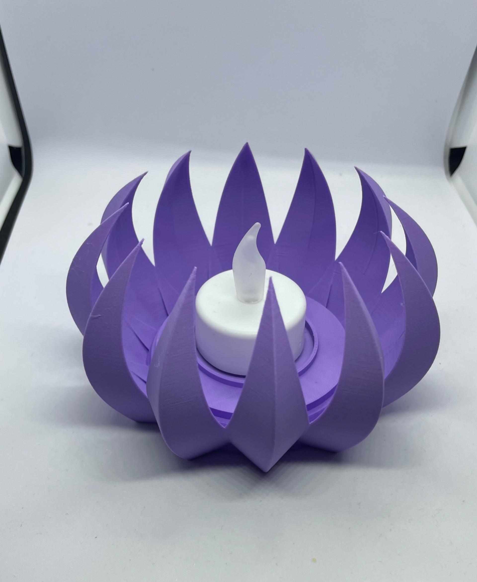 The Yaro Tealight Candle Holder | Modern Home Decor 3d model