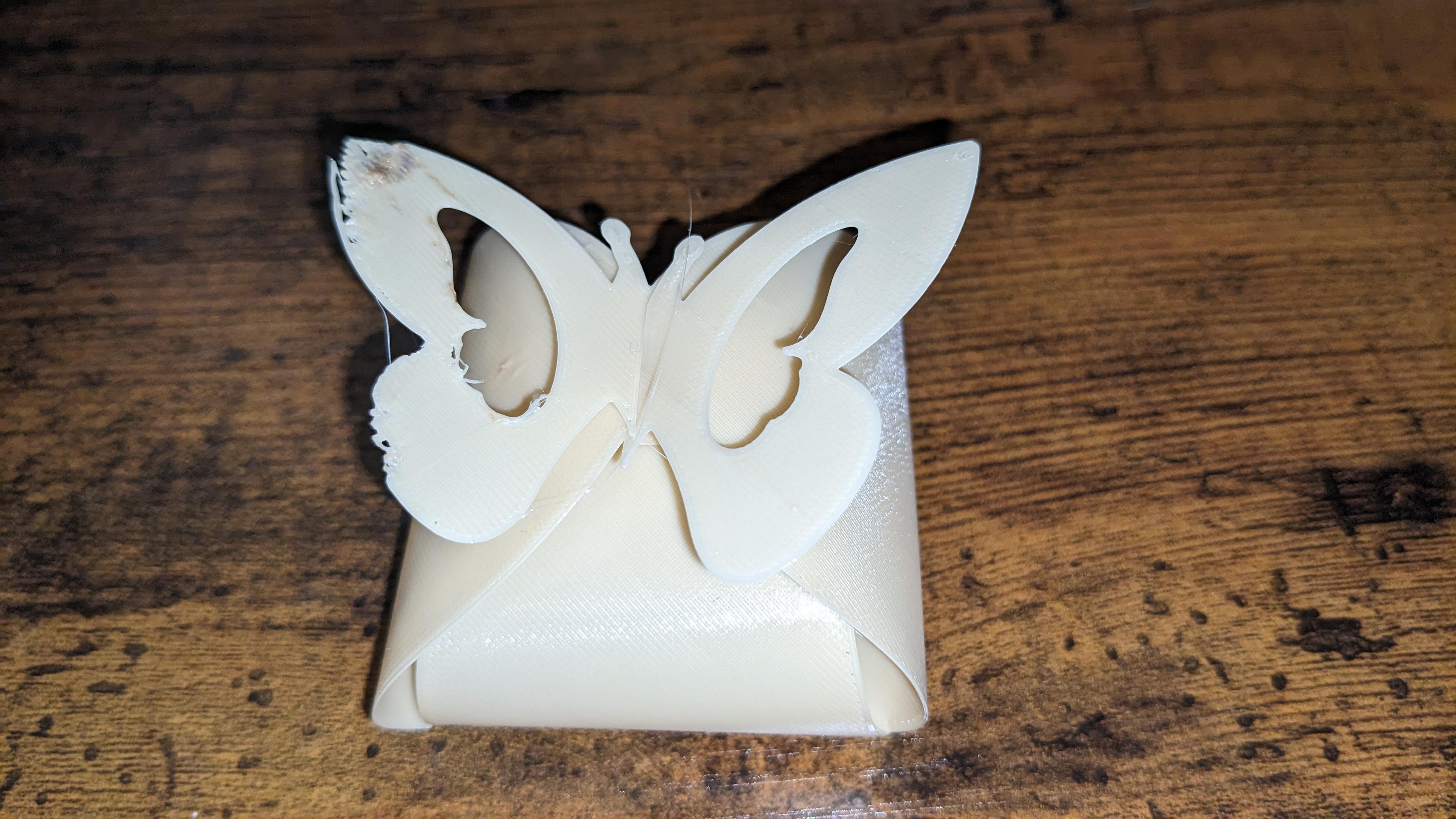 Folding Butterfly Gift Box - Pretty neat design - 3d model