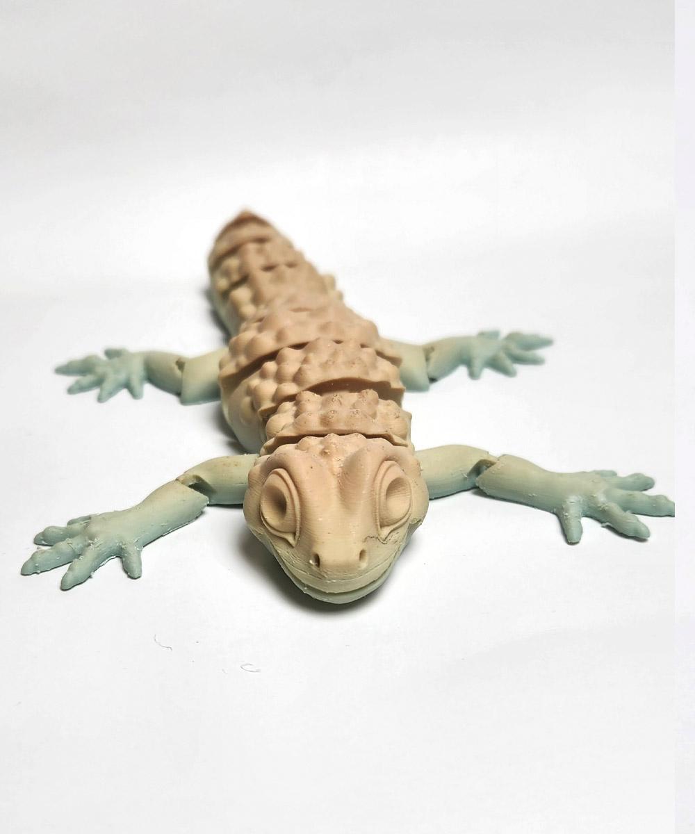 Articulated Lizard  3d model