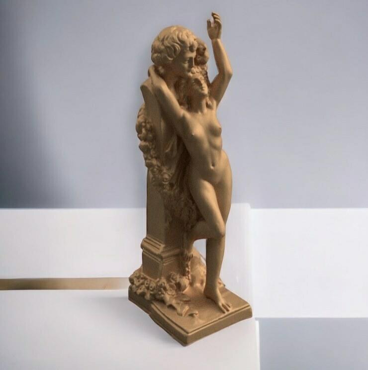 Ancient statue 3d model