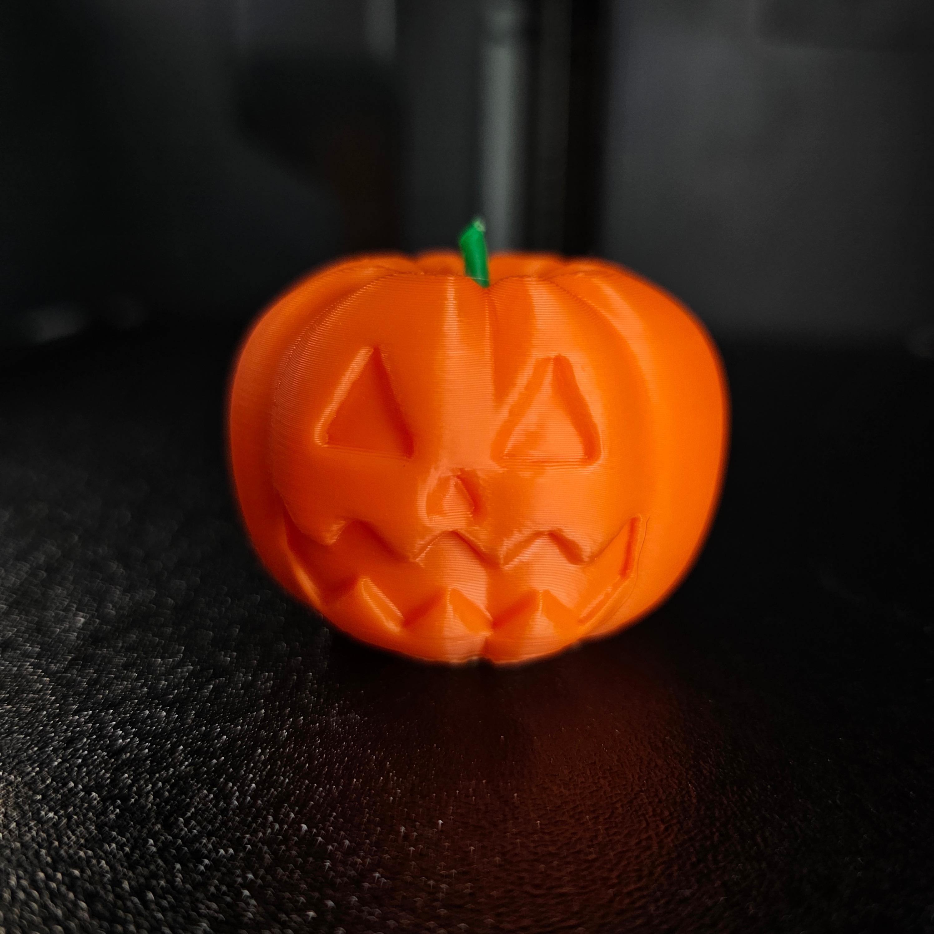 SpookyPumpkin_Colored.3mf 3d model