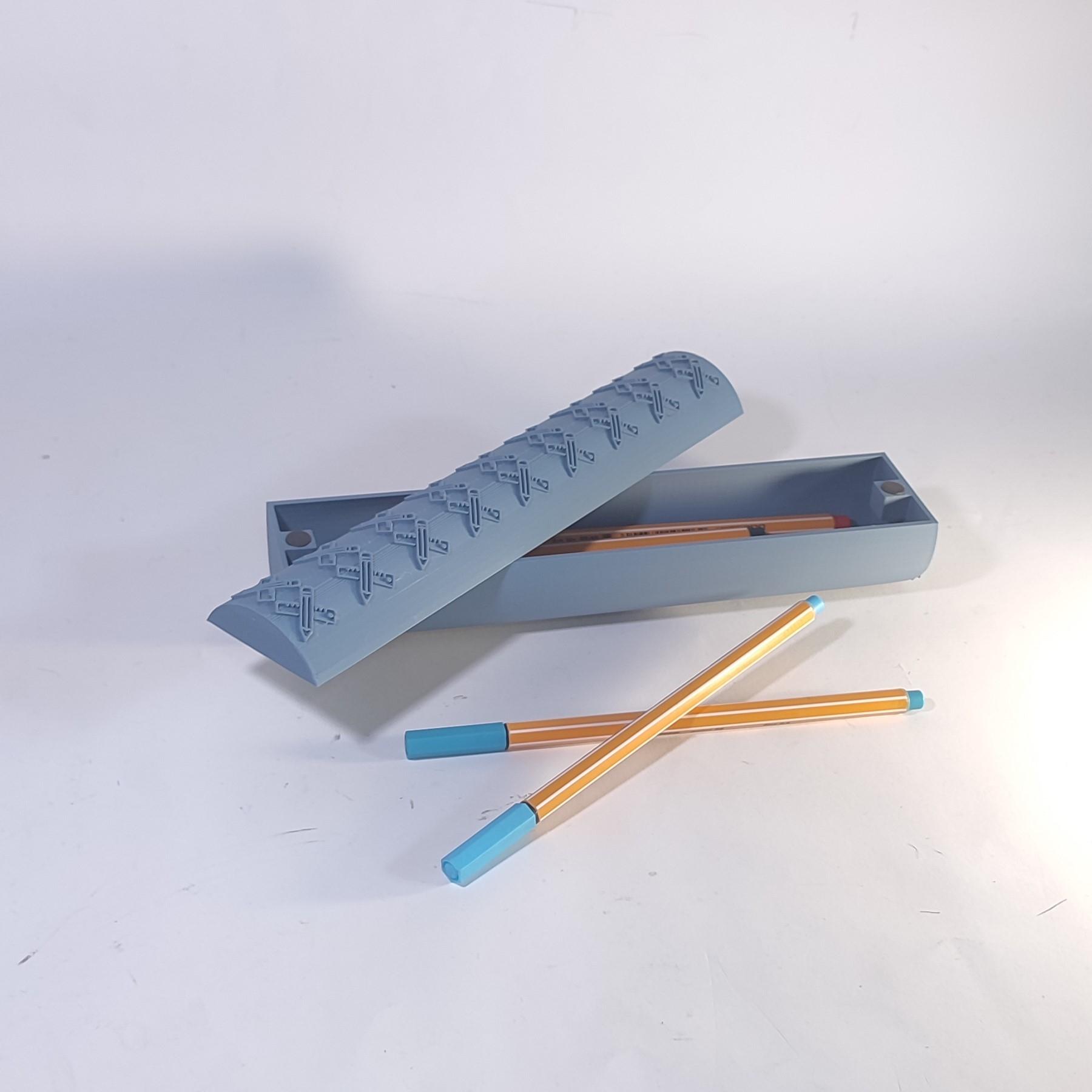 #BackToSchool Elegant crayon case 3d model