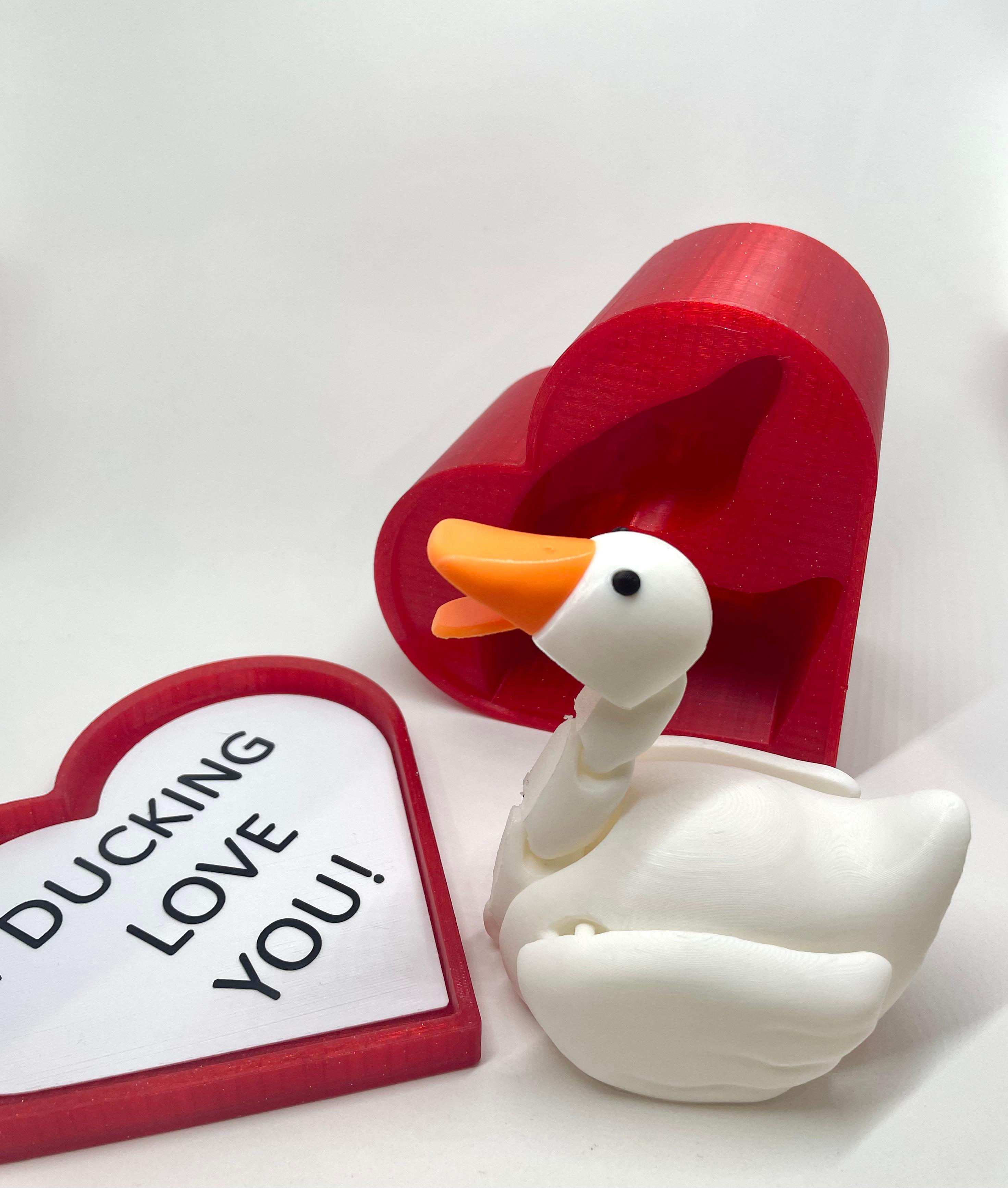 Flexi Duck Print In Place / Multiparts / Color Print 3MF / Heart Gift Box 3d model