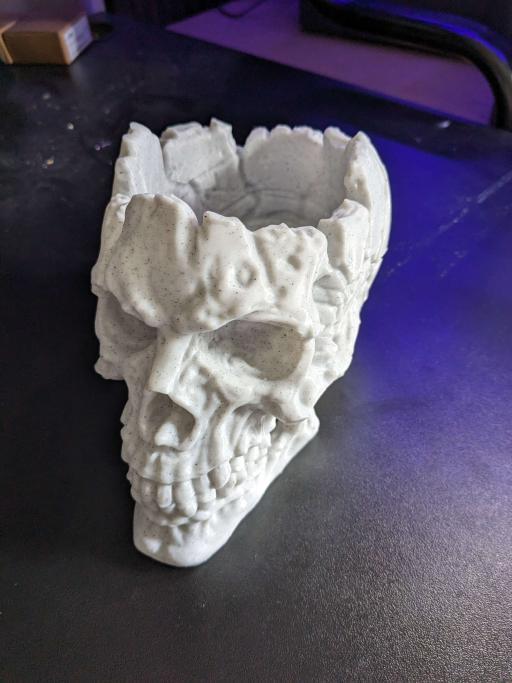 Hollow Skull  - Printed on a P1P in Marble PLA. 5% Gyroid, slim tree supports, 0.4 Nozzle, 0.16mm layer height.

Thanks for the model. - 3d model