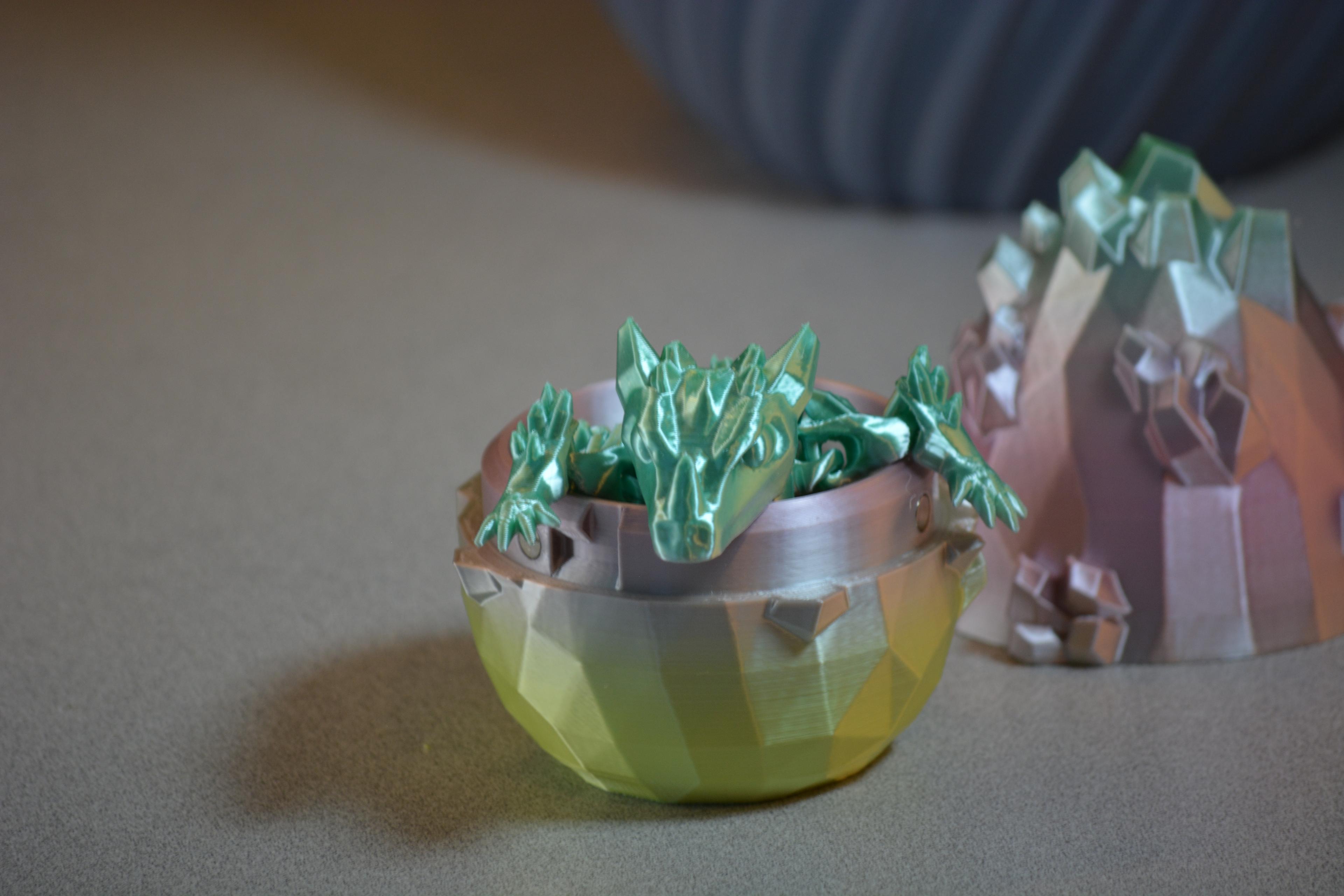 Baby Crystal Dragon with Egg 3d model