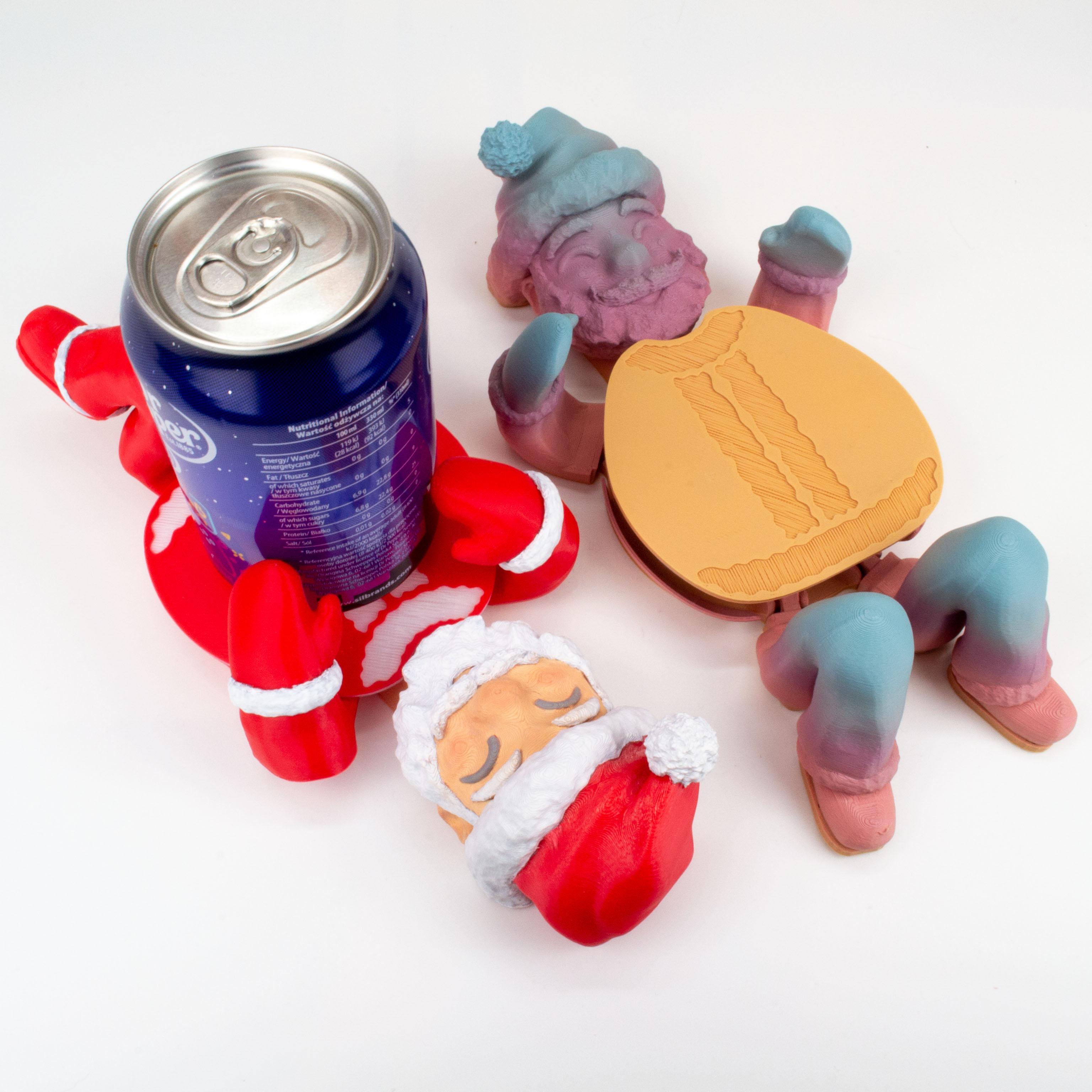 Santa Mug Hugger: Self-Adjusting Coaster 3d model