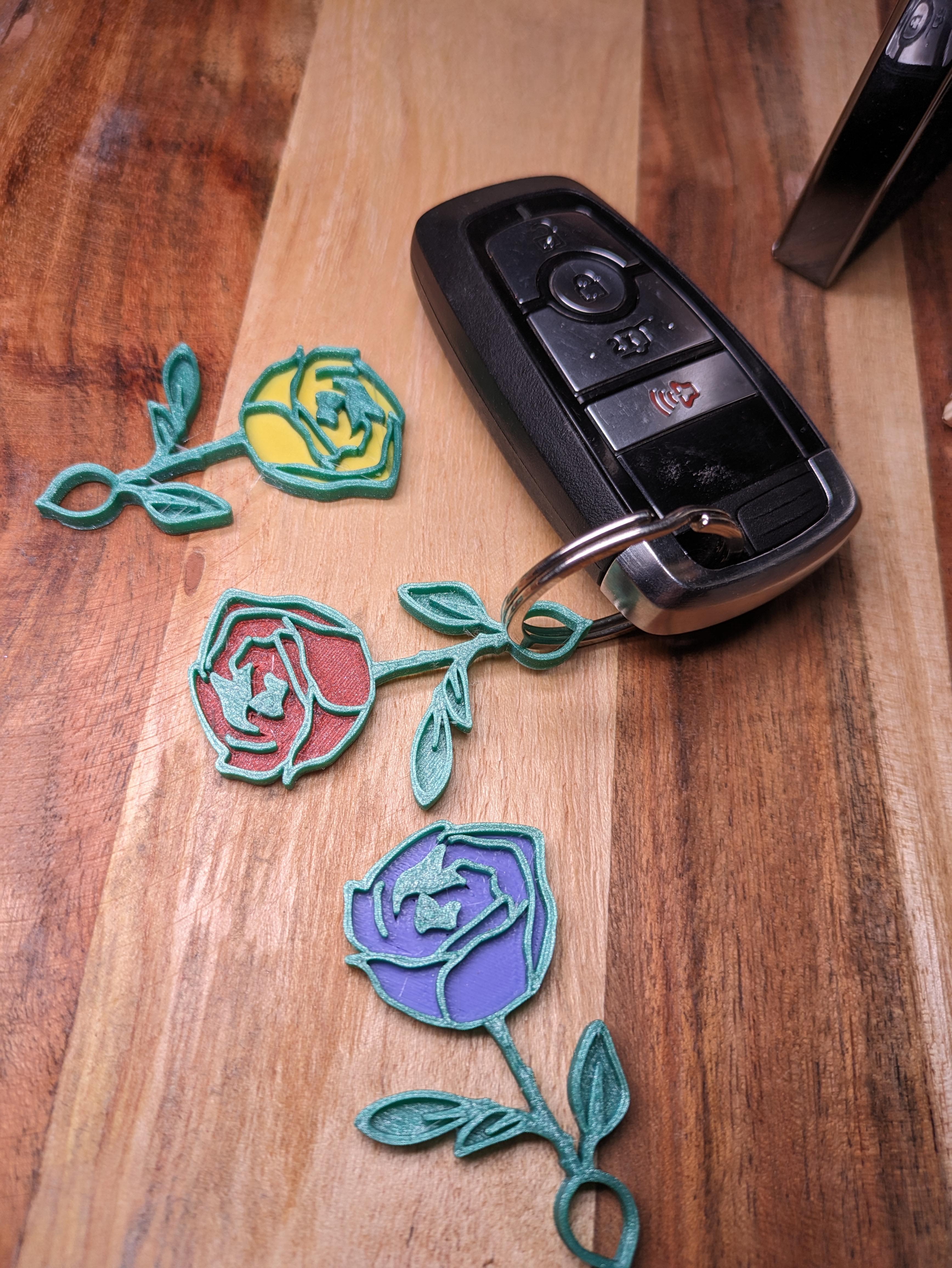 Flat Rose Keychain 3d model