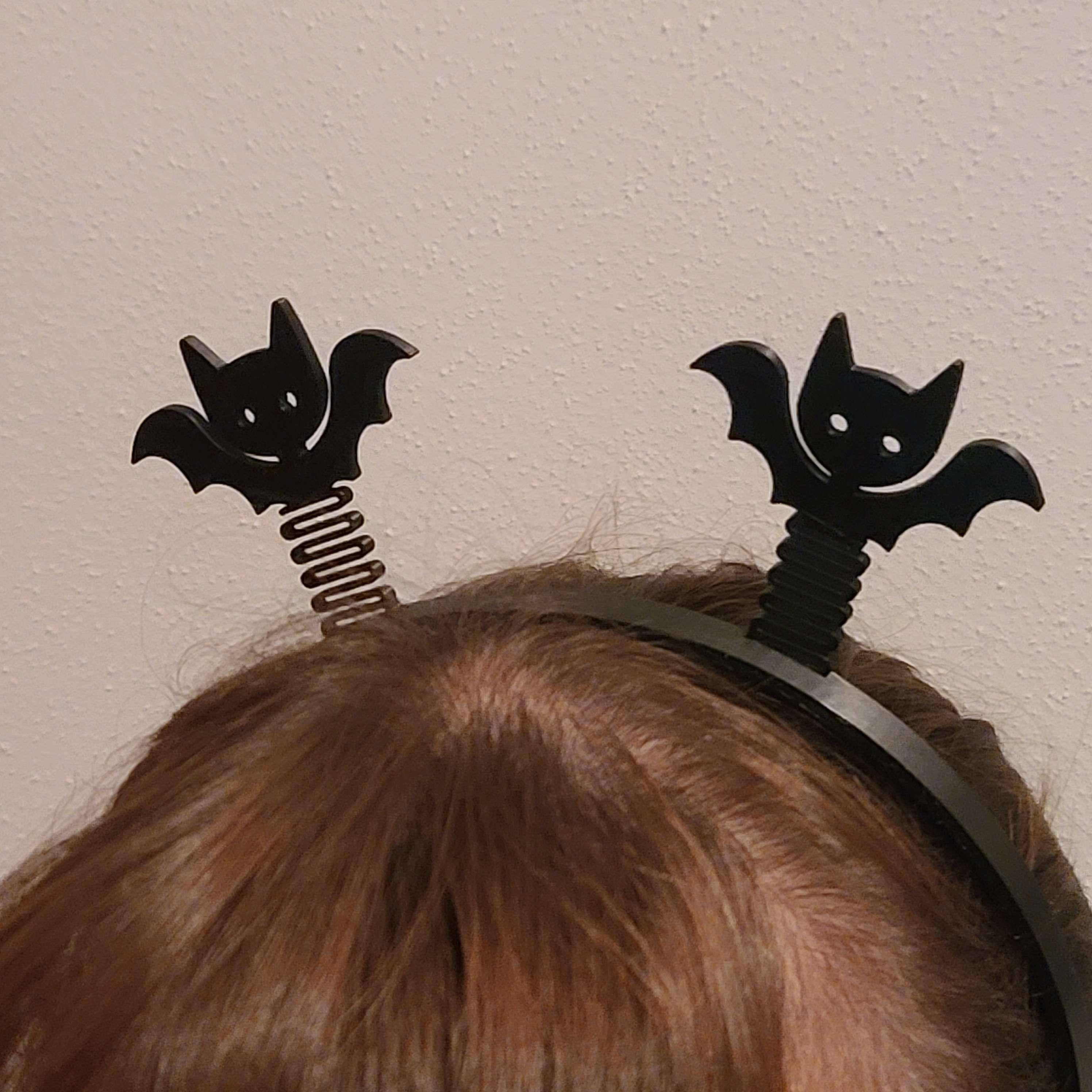 Print in Place Bat Bopper Headband 3d model
