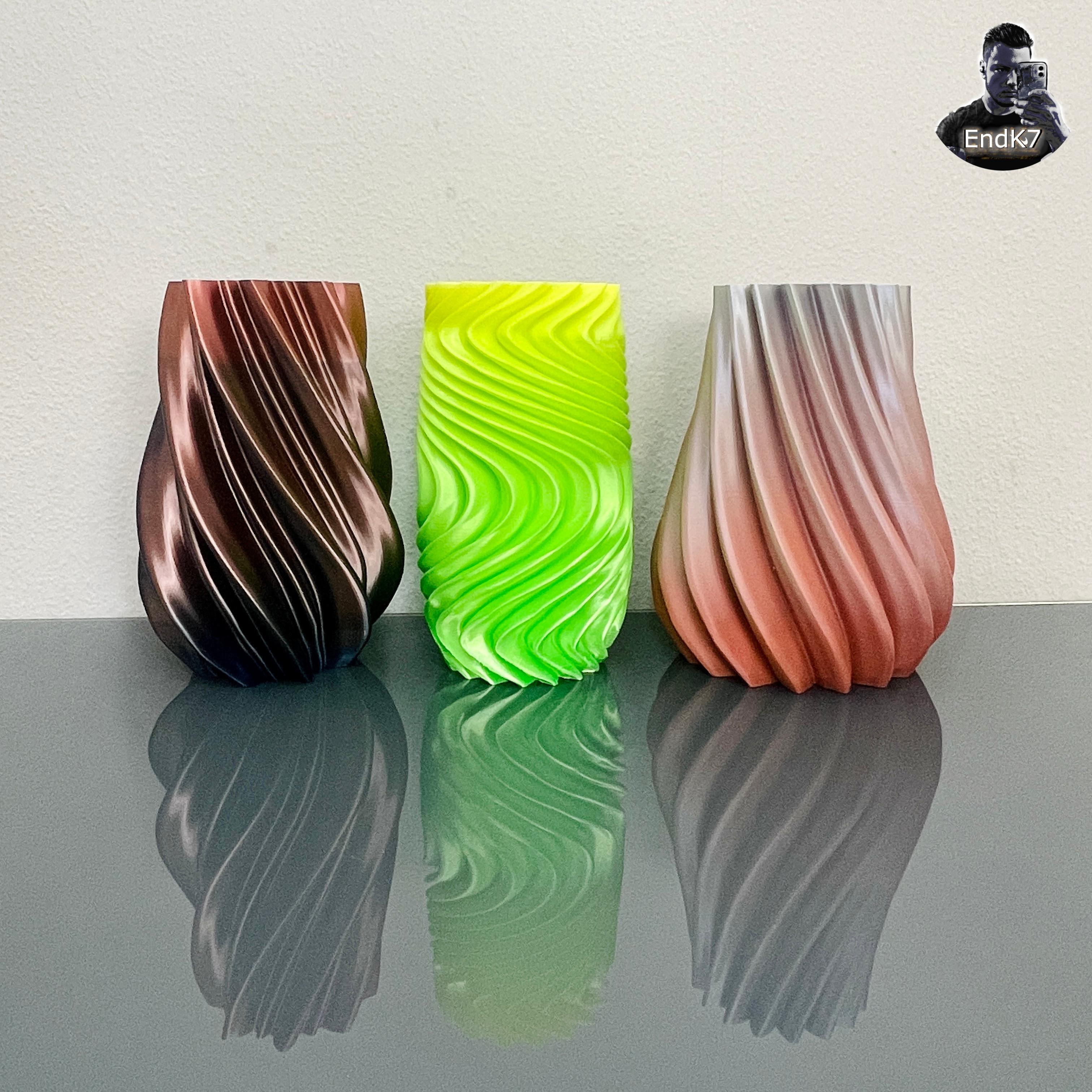 Unique spiral Vase Set - 3 Designs 3d model