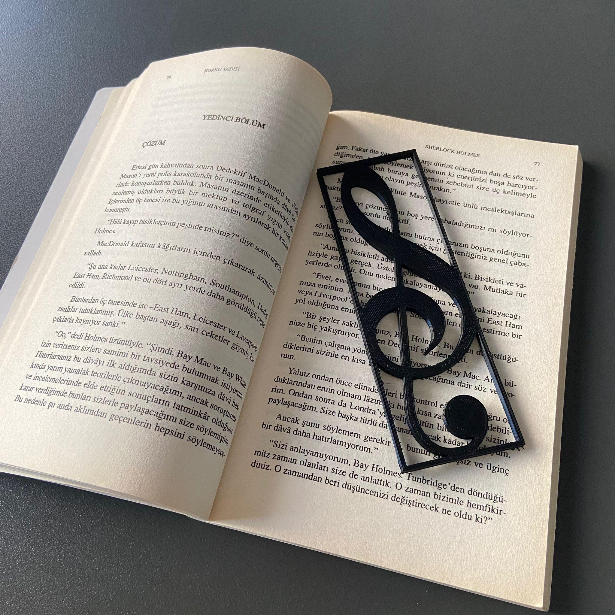 Treble Clef Bookmark 3d model