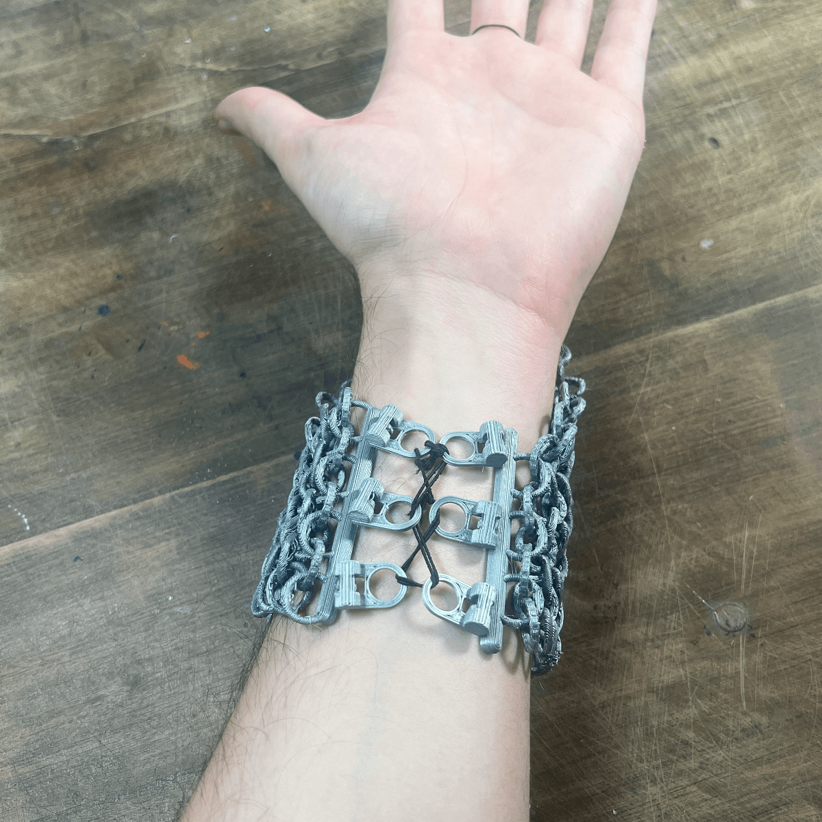 Elegant 3D-Printed Chainmail Slave Bracelet Design 3d model