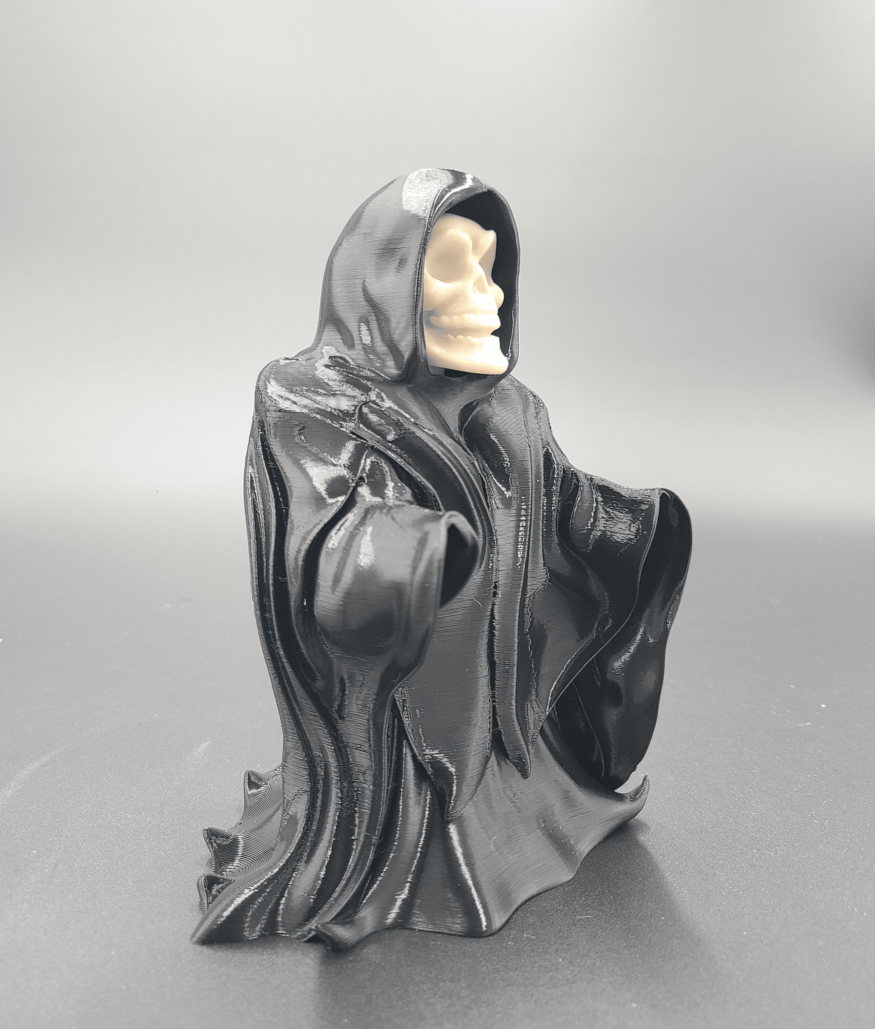 Grim Reaper, Slim Reaper - Articulated Snap-Flex Fidget (Tight Joints) - 3D  model by Mimetics3D on Thangs
