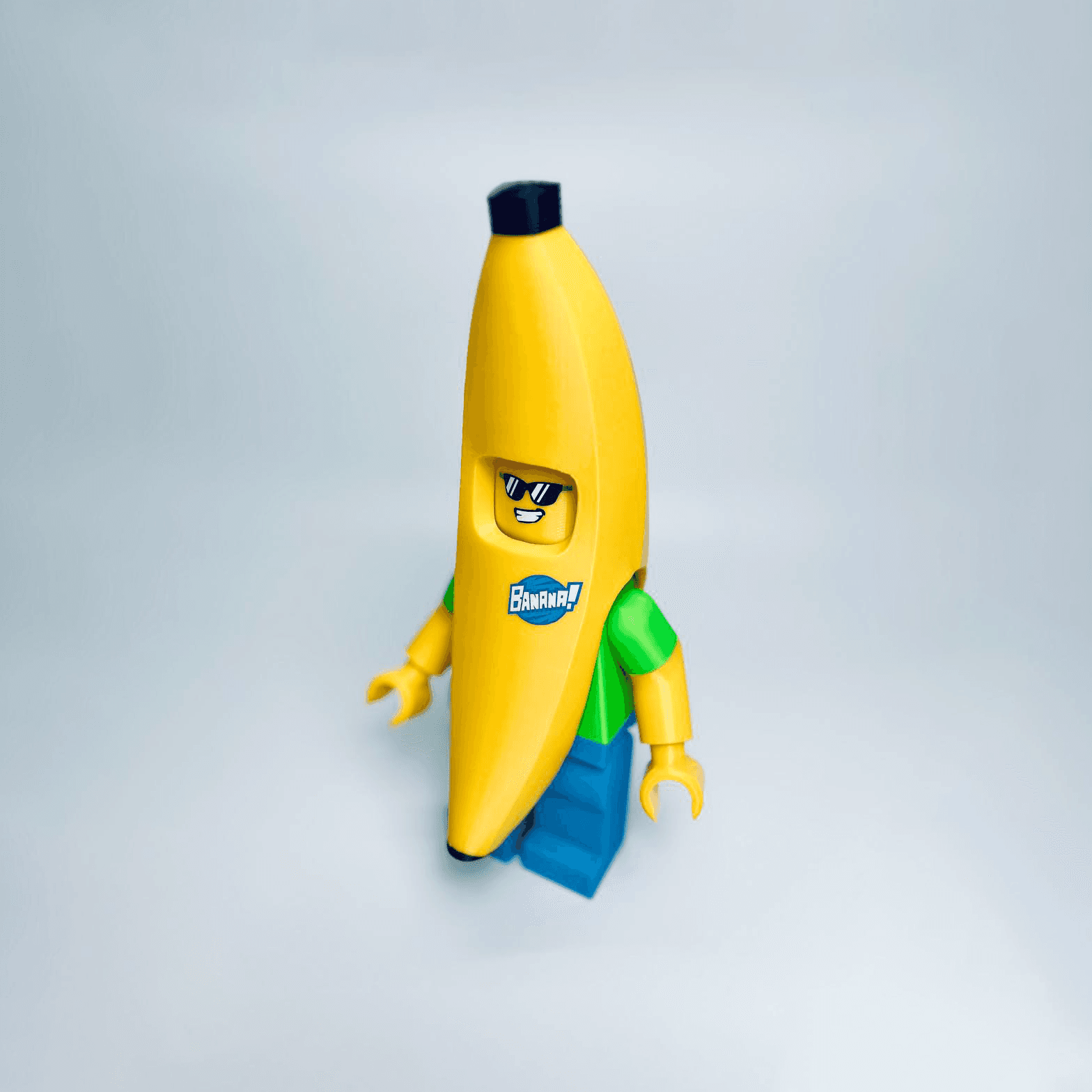 BANANA GUY Costume for Generic Figure (6:1 LEGO) 3d model