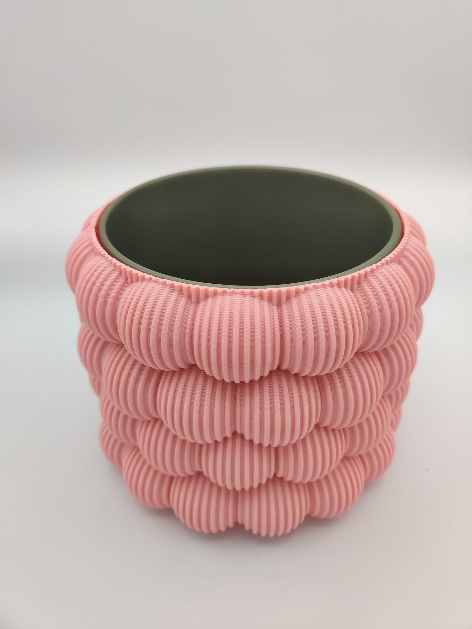 Futura Elegance - Modern Vase Inspired by UAUPROJECT 3d model