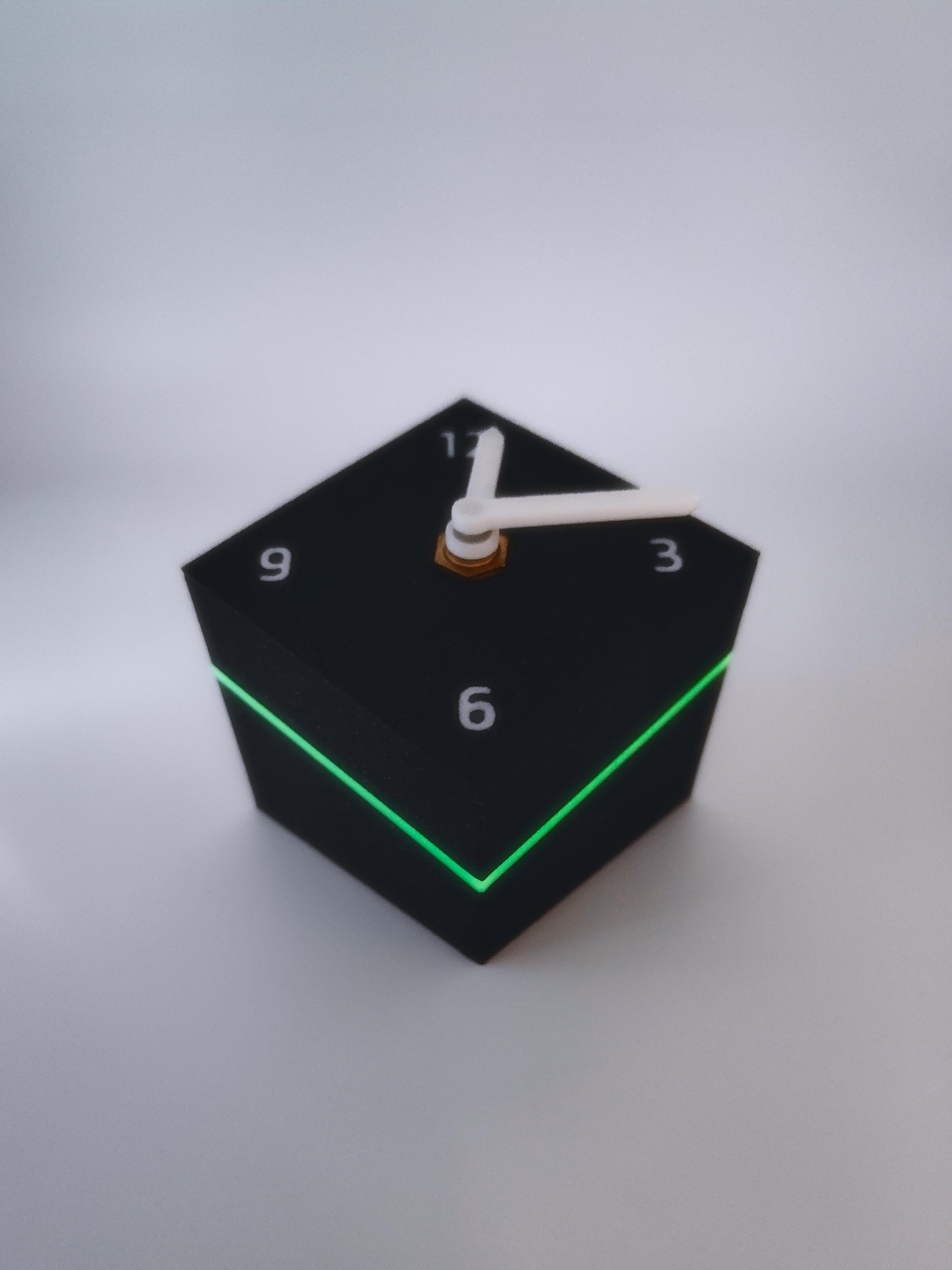 Qbe Clock (Free edition) 3d model