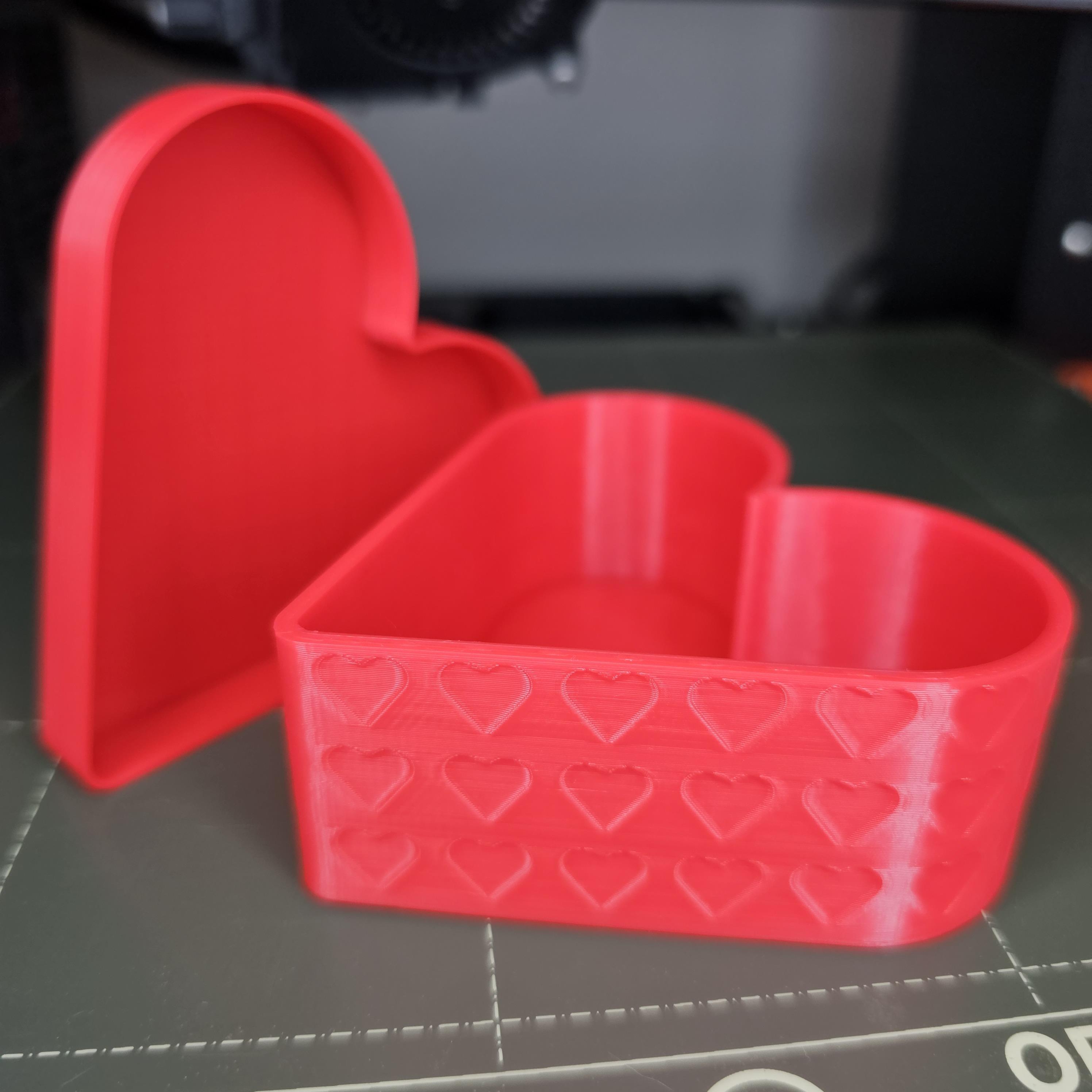 HEART SHAPED BOX 3d model