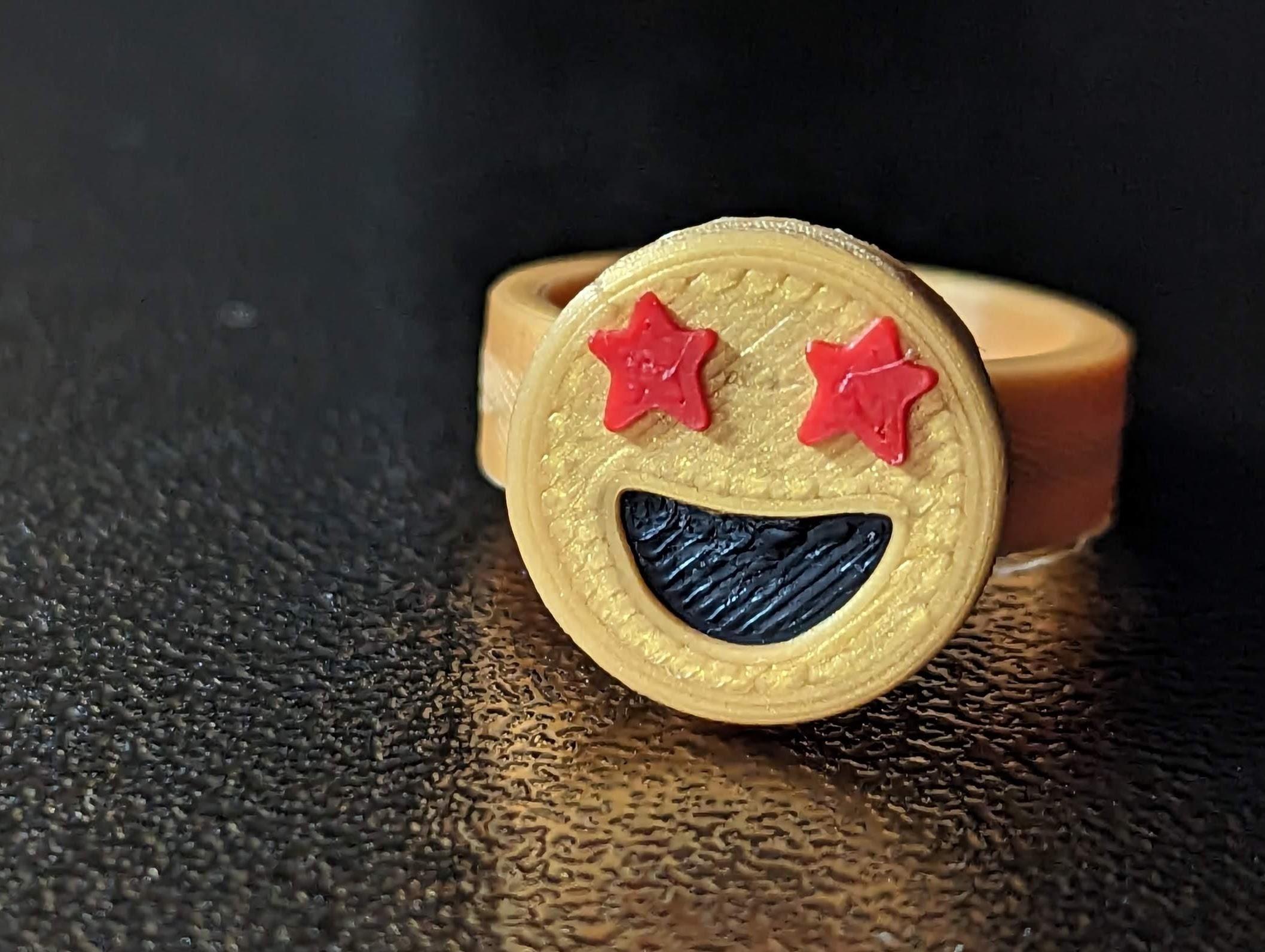 Emoji Ring 3d model