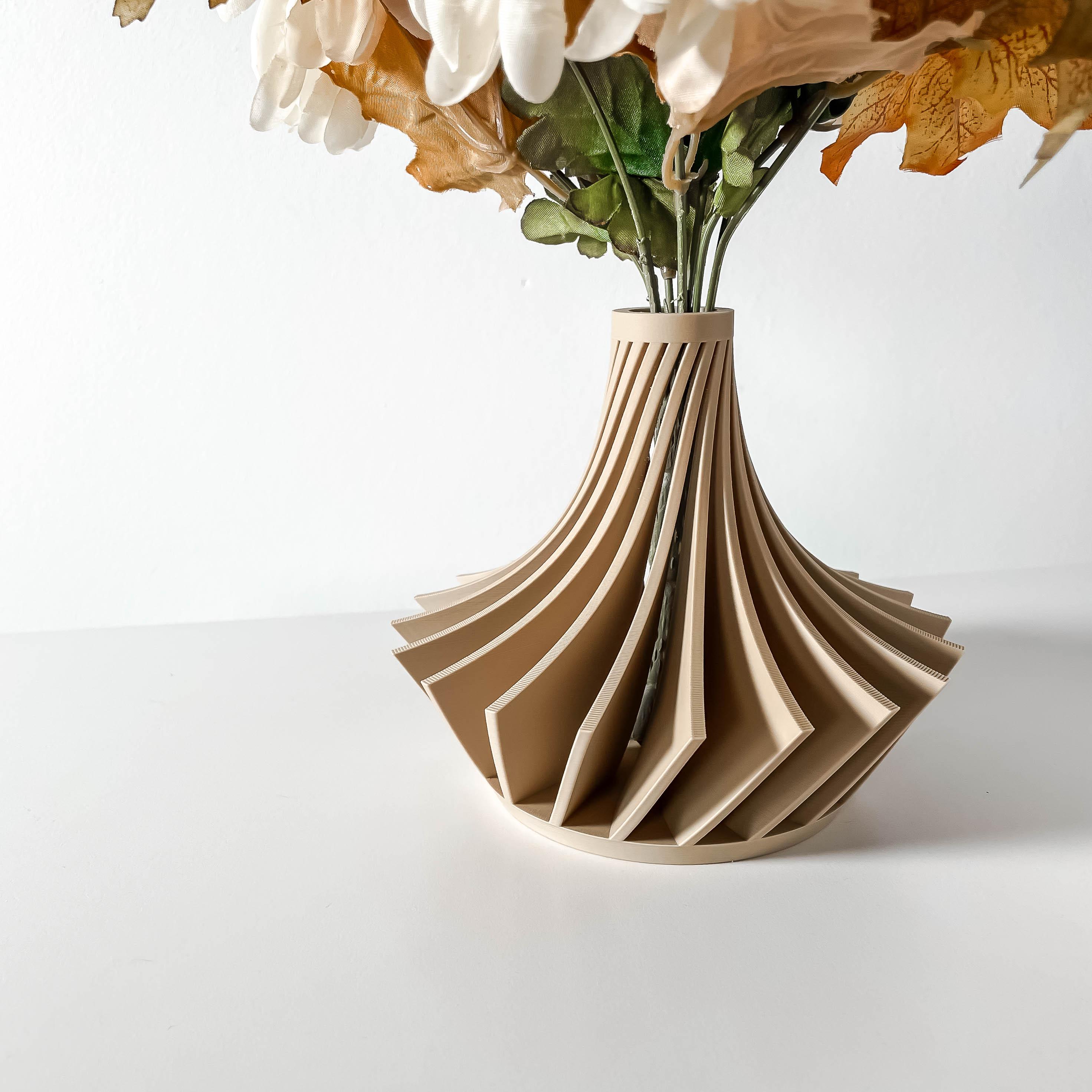 The Kario Short Vase, Modern and Unique Home Decor for Dried and Preserved Flower Arrangement 3d model