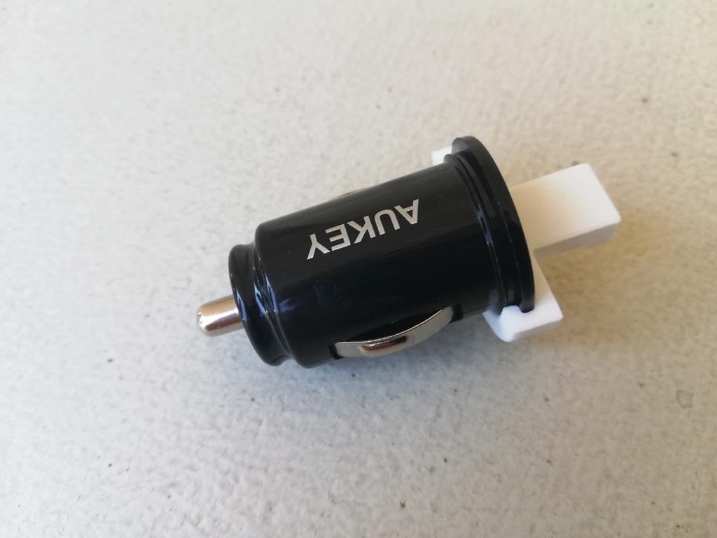 Car charger AUKEY CC-S1 support and pull tool 3d model