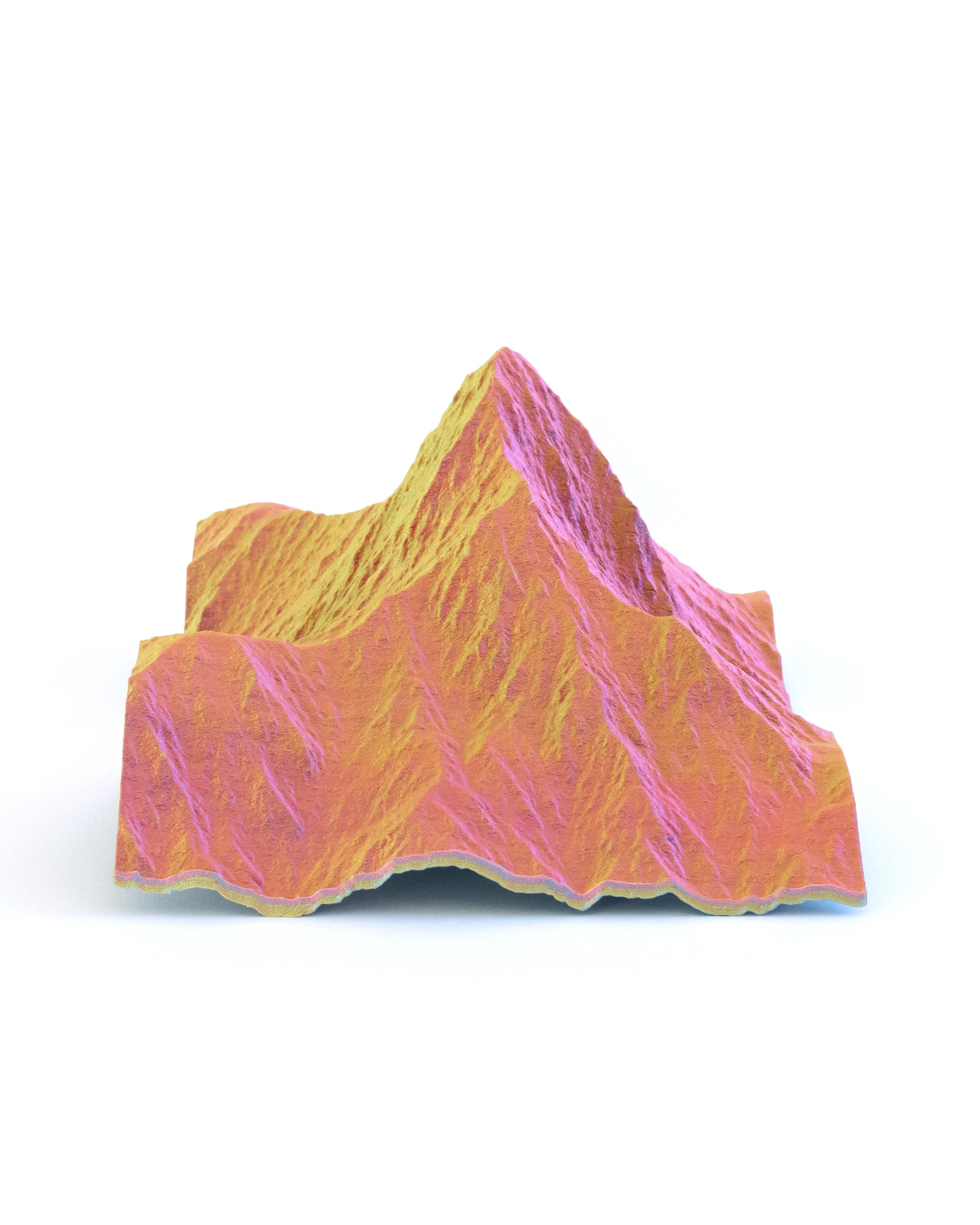 *FREEBIE* Hollow Mountains // Mt. Everest Totem + Plant Holder 3d model